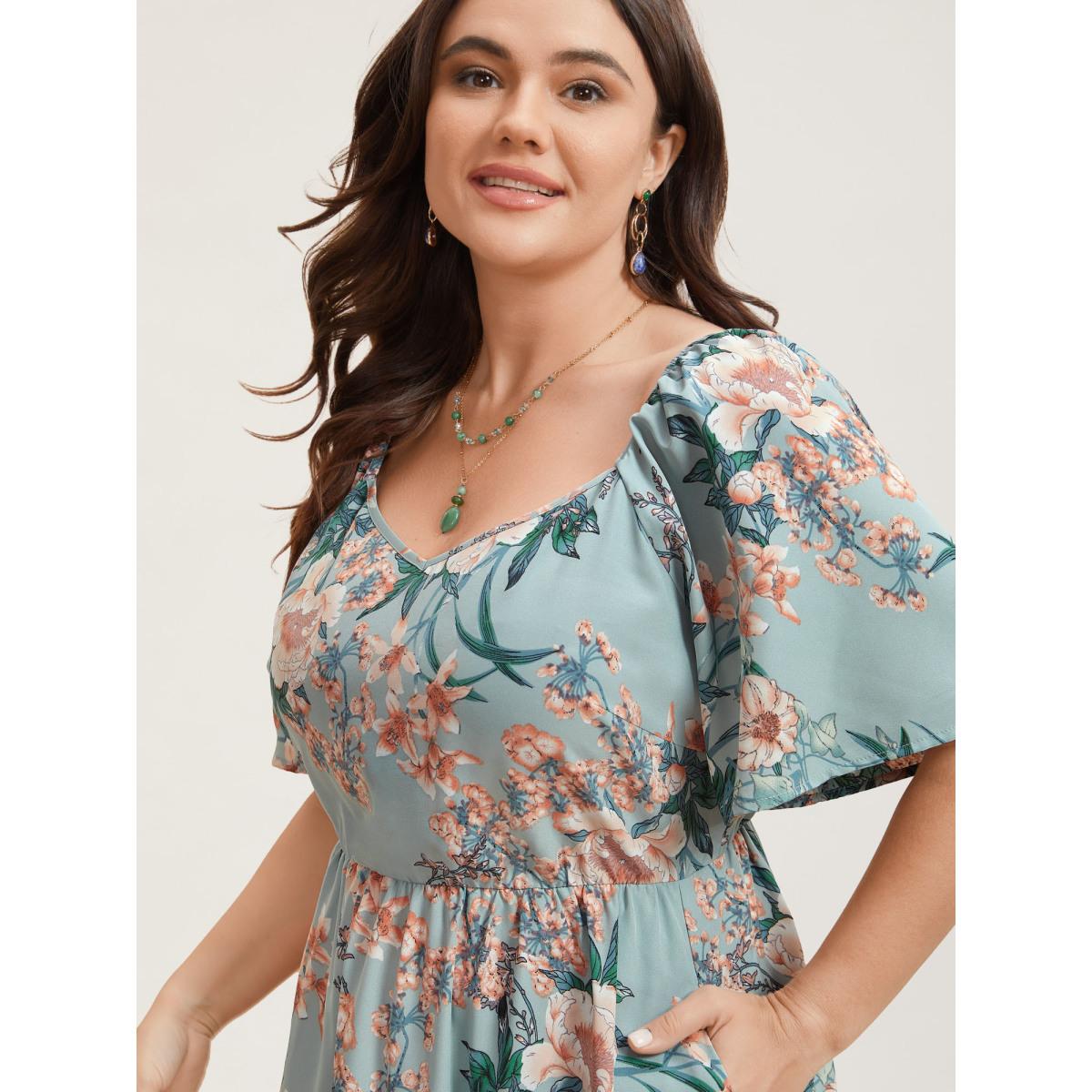 Plus Size Floral Print Flared Sleeve Pockets Midi Dress Mint Women Elegant Non Heart neckline Short sleeve Curvy BloomChic 14-16/1X Product Image