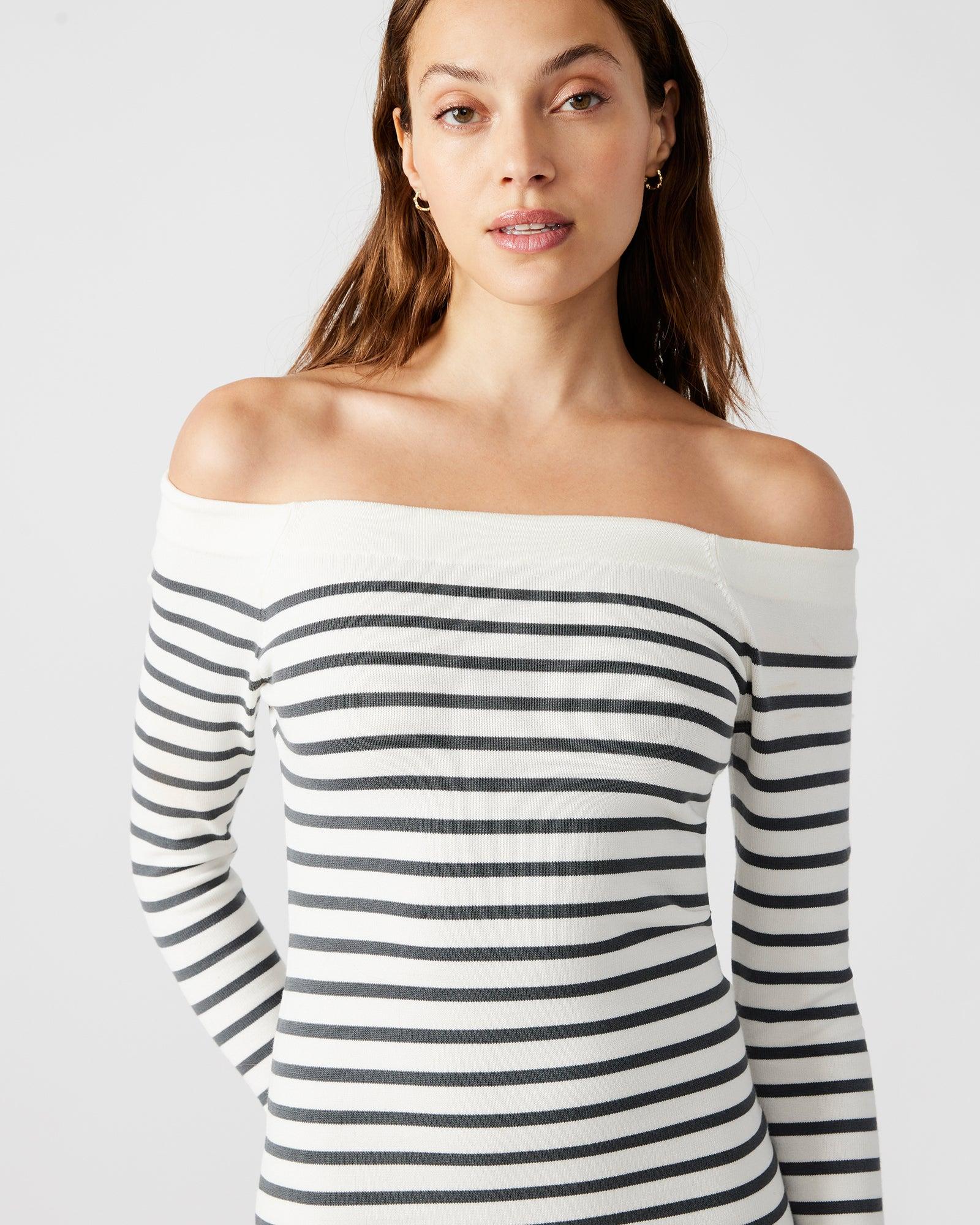 NOA SWEATER DRESS WHITE/BLACK Female Product Image