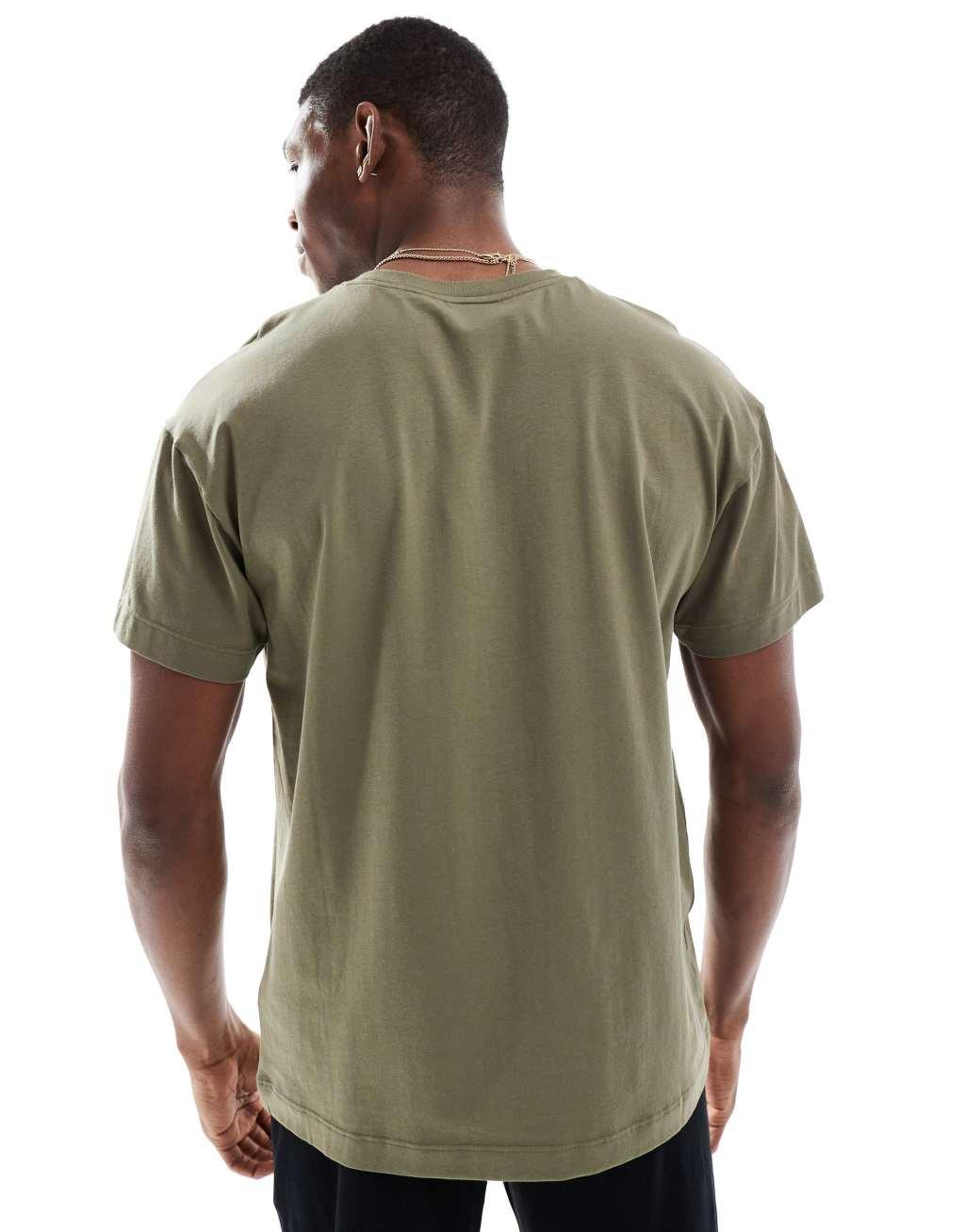 HUGO Bodywear Laze T-shirt in green Product Image