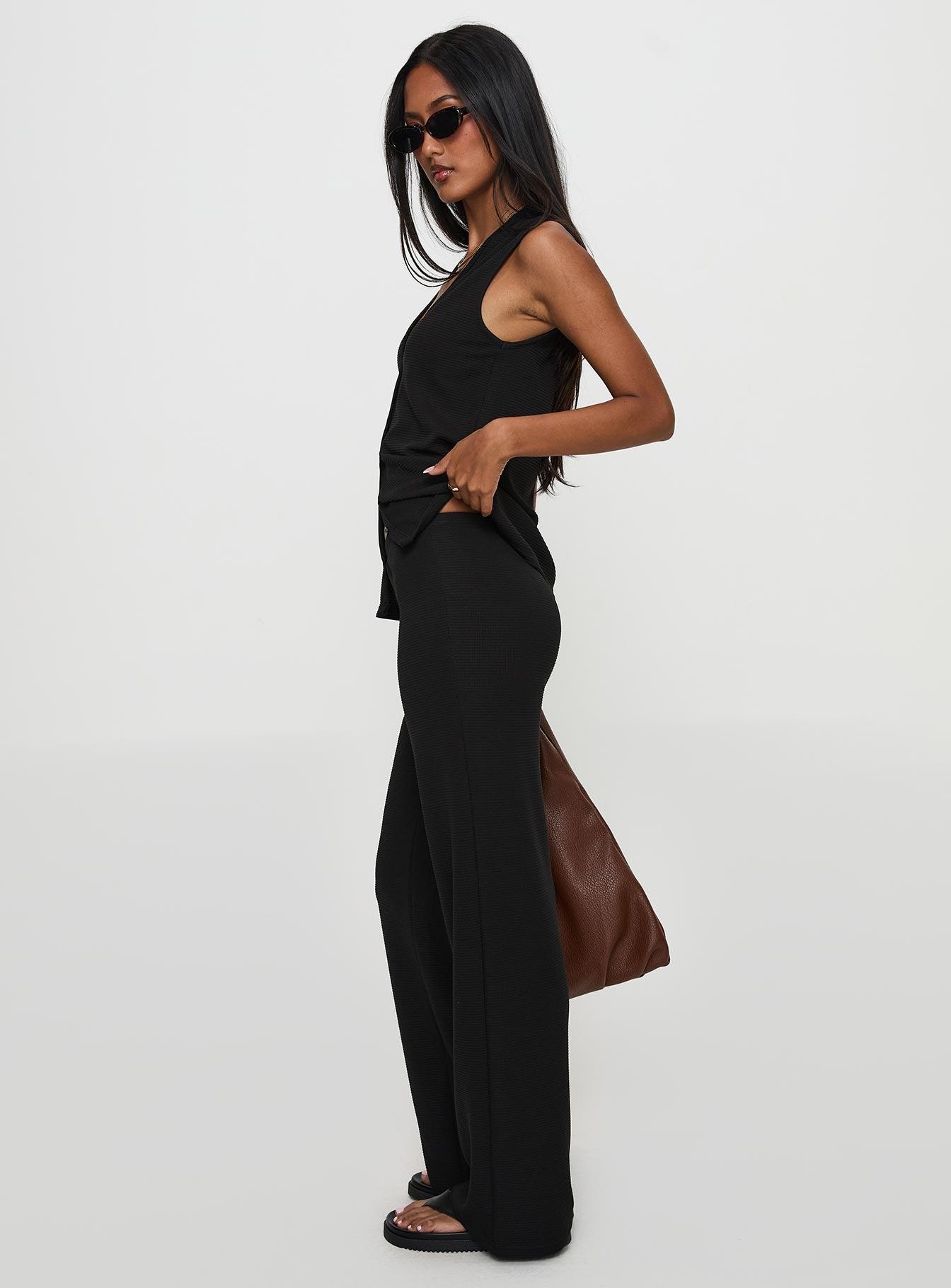 Annalie Set Black Product Image