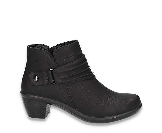 Easy Street Damita Women's Ankle Boots,  Product Image