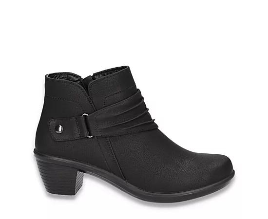 Easy Street Damita Women's Ankle Boots,  Product Image