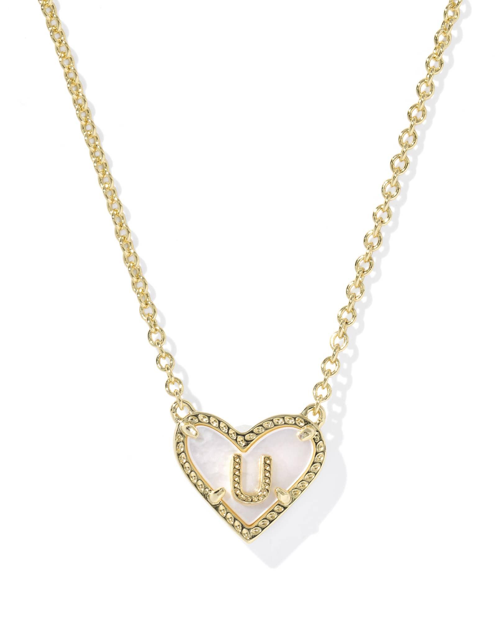 Ari Heart Letter U Gold Short Pendant Necklace Product Image