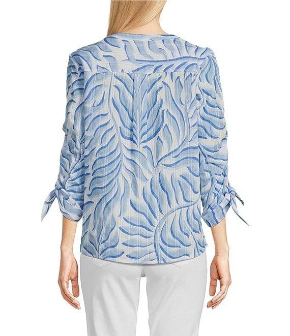 Tru Luxe Jeans Dobby Stripe Printed Split V-Neck 3/4 Sleeve Button Front Top Product Image
