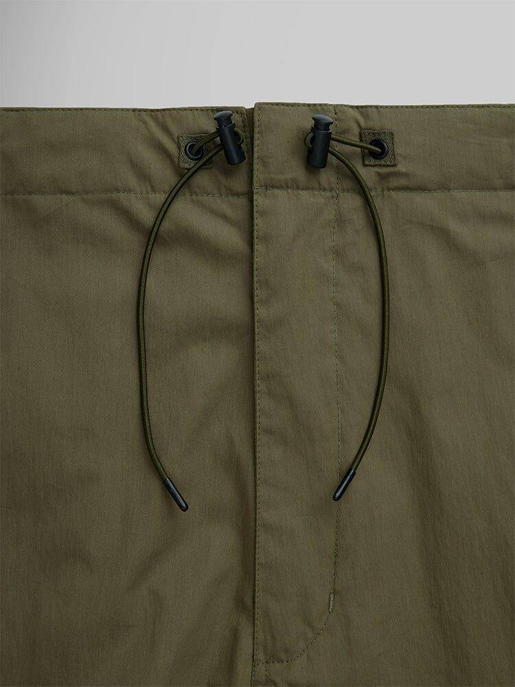 LIGHTWEIGHT PARACHUTE PANT - OG-107 GREEN (SEASONAL) Male Product Image