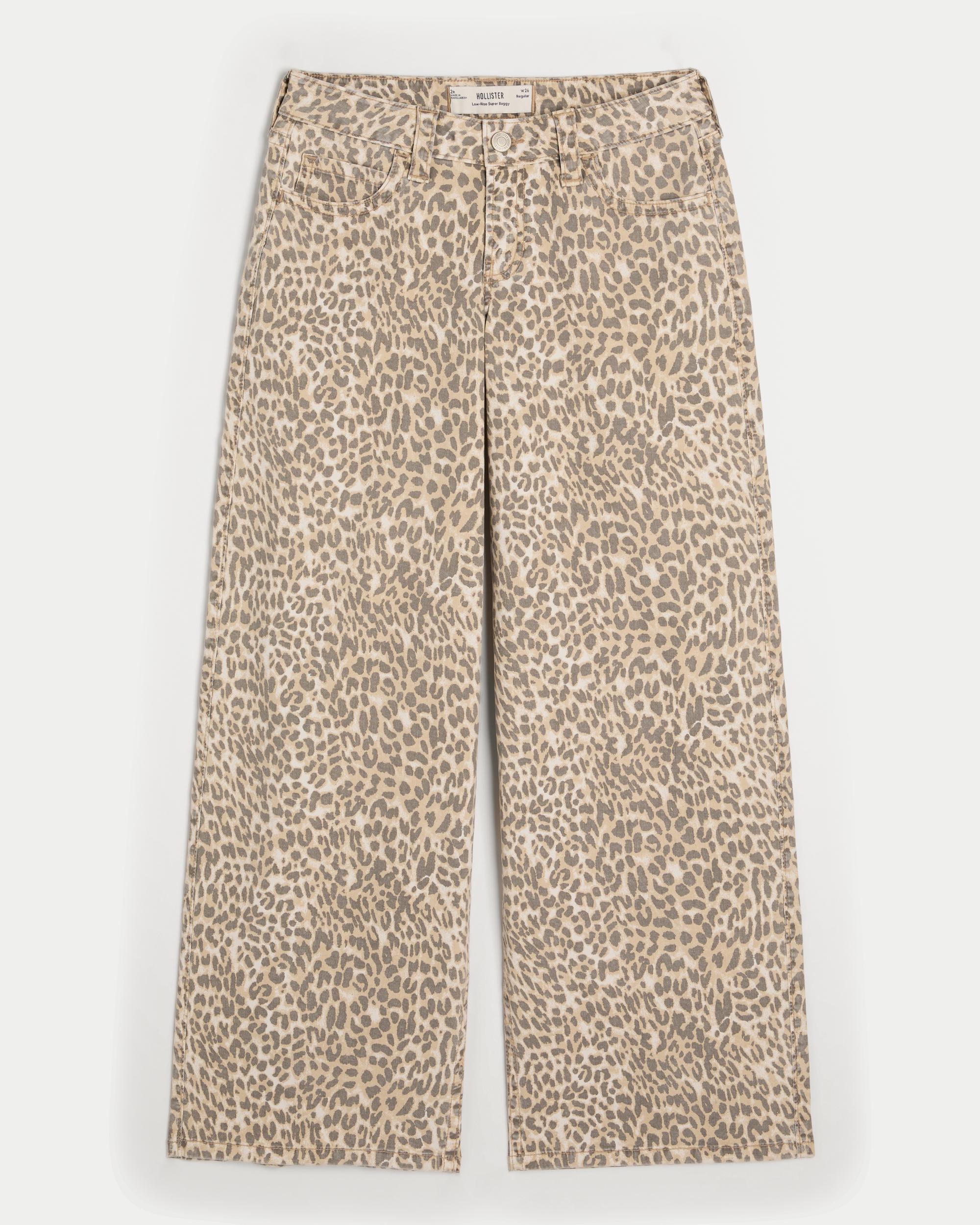 Low-Rise Leopard Print Super Baggy Jeans Product Image