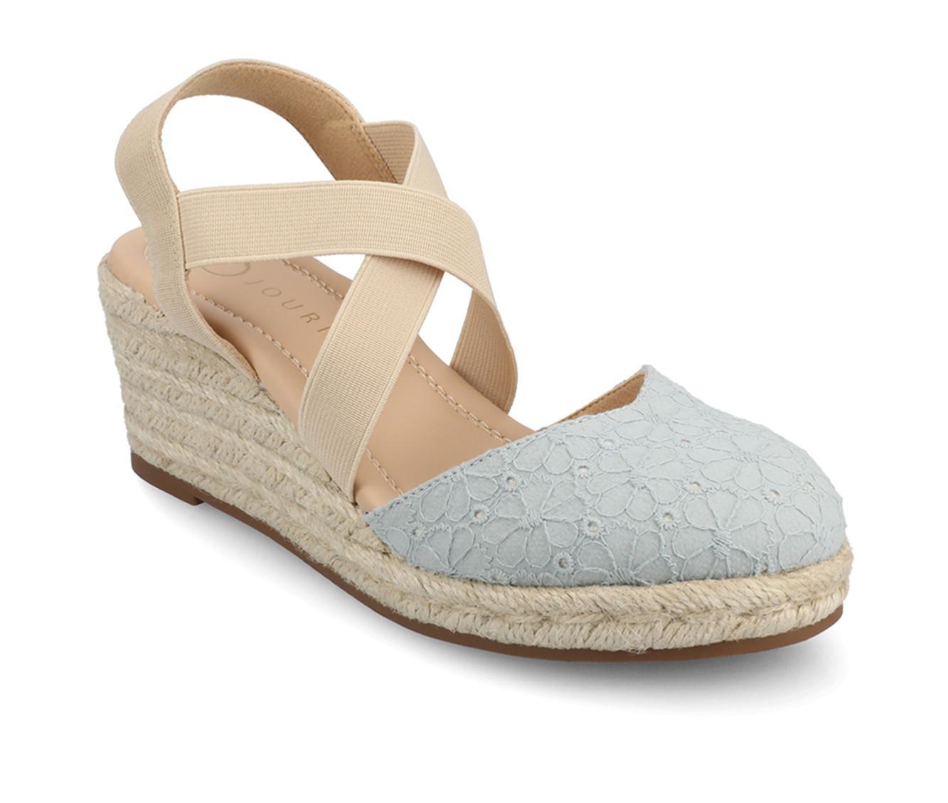 Women's Journee Collection Ashlee Wedges Product Image