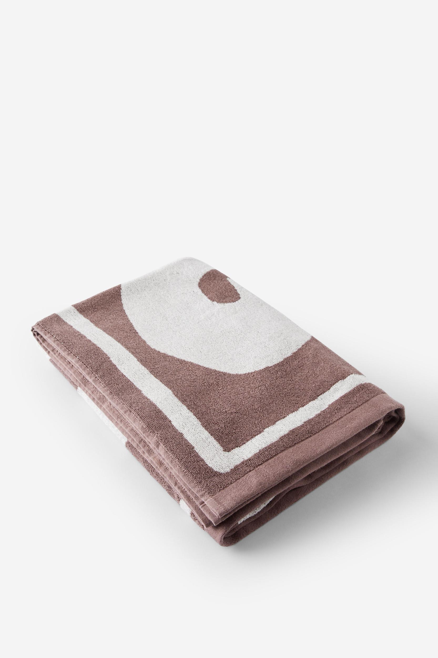 Solana Cotton Beach Towel Product Image