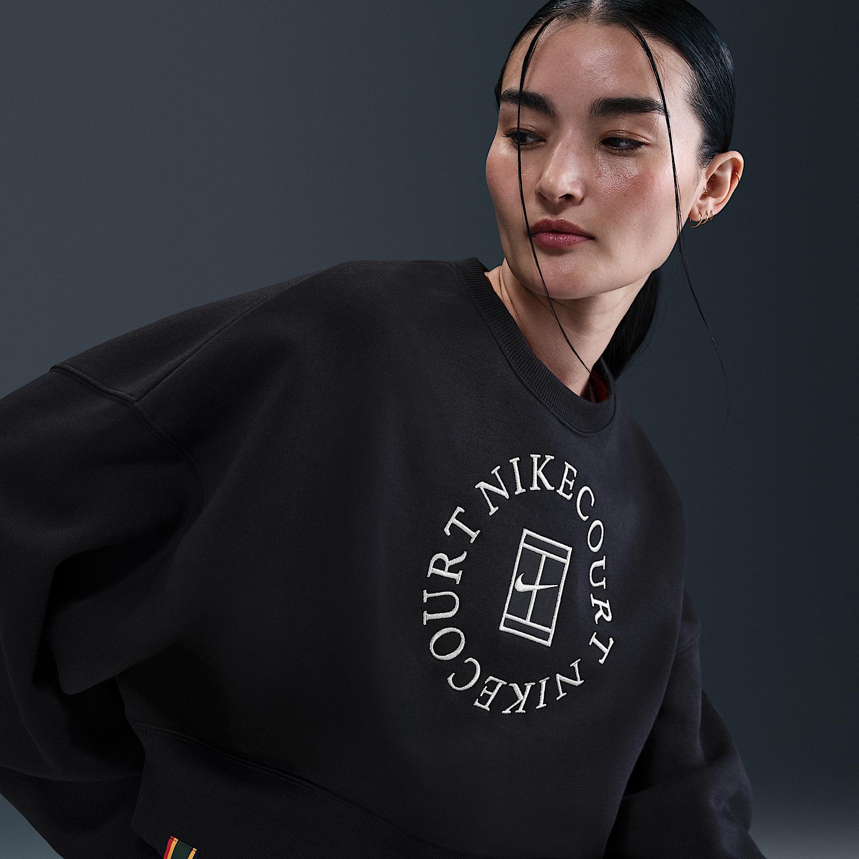 Nike Women's Court Heritage Phoenix Fleece Over-Oversized Crew-Neck Sweatshirt Product Image