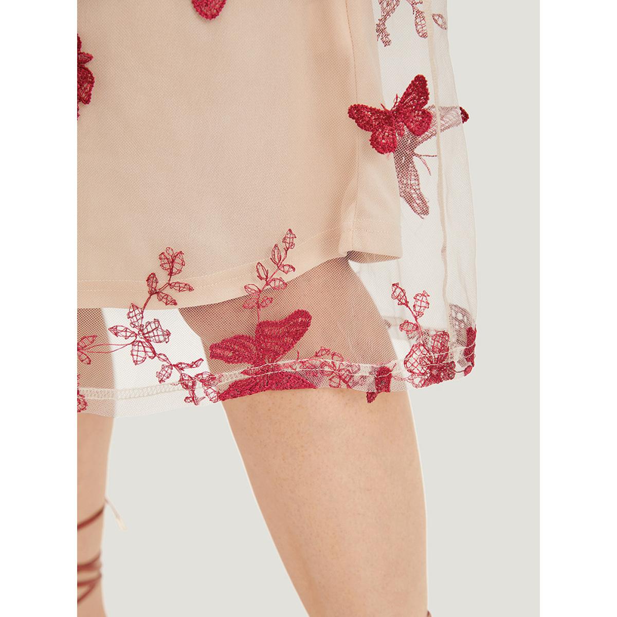 Plus Size Silhouette Floral Print Mesh Puff Sleeve Dress Beige Women Elegant Lined V-neck Half Sleeve Curvy Midi Dress BloomChic 18-20/2X Product Image