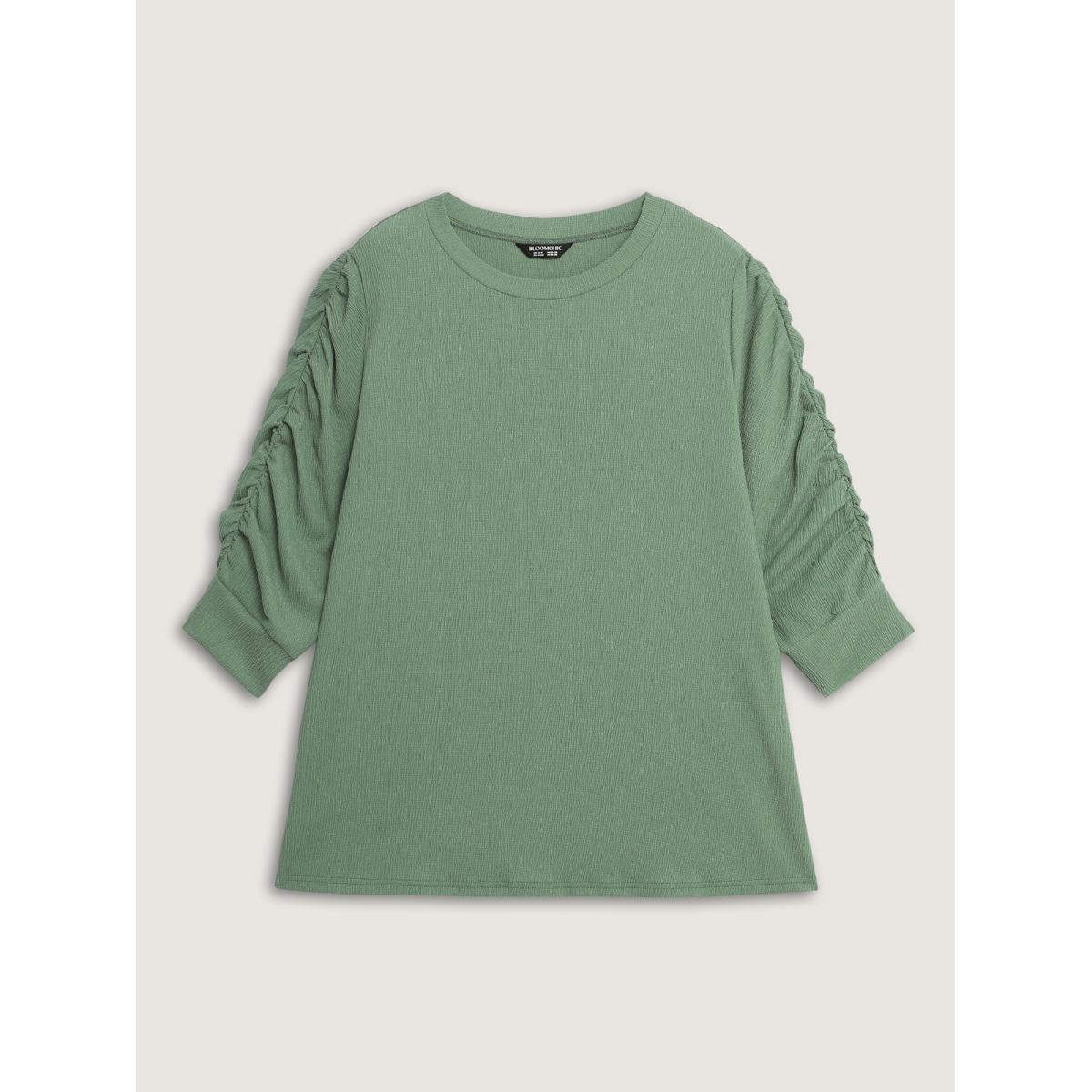Plus Size Textured Stretchy Three-Quarter Sleeve T-Shirt Emerald Women Office Slit Round Neck Office T-shirts BloomChic 14-16/1X Product Image