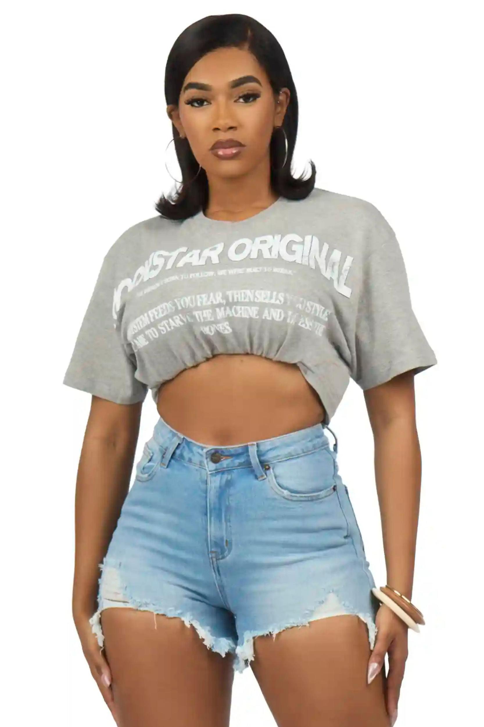 Meyatta Med. Wash Distressed Denim Short Female Product Image