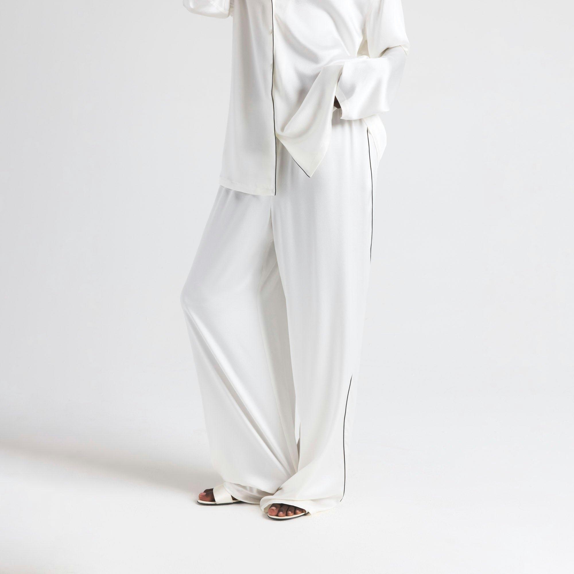 SILK LONG SLEEP SET | IVORY Product Image