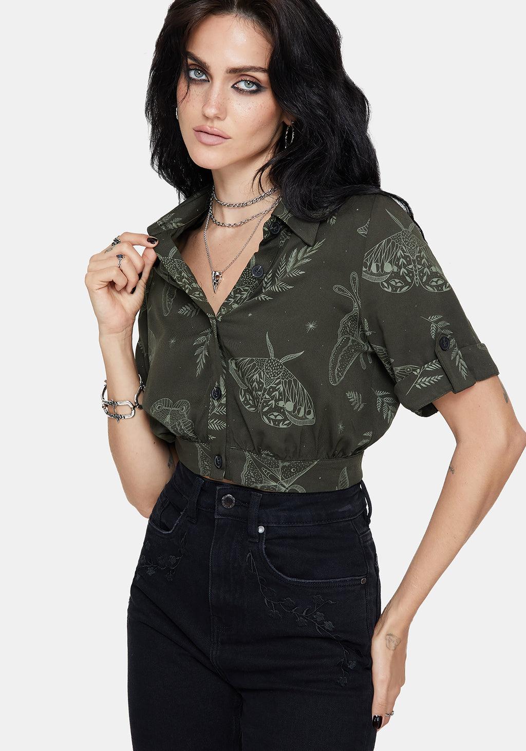Callopistria Moth Print Short Sleeve Crop Shirt - Green Product Image