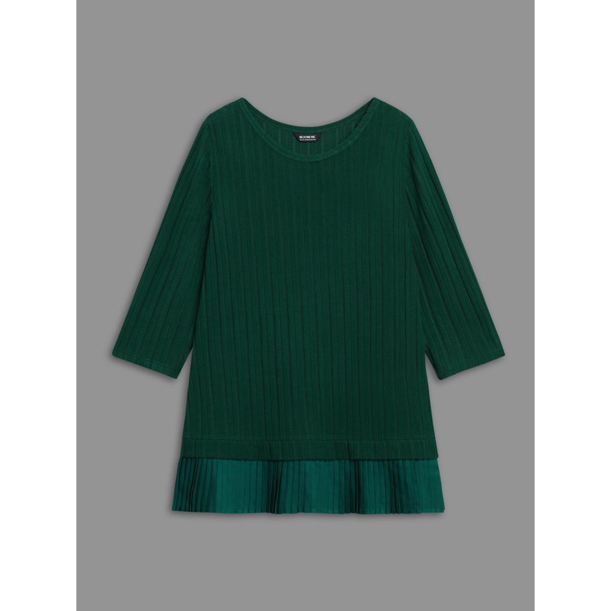 Plus Size Crew Neck Plain Pit Strip T-Shirt DarkGreen Women Casual Texture Round Neck Everyday T-shirts BloomChic 28/5X Product Image