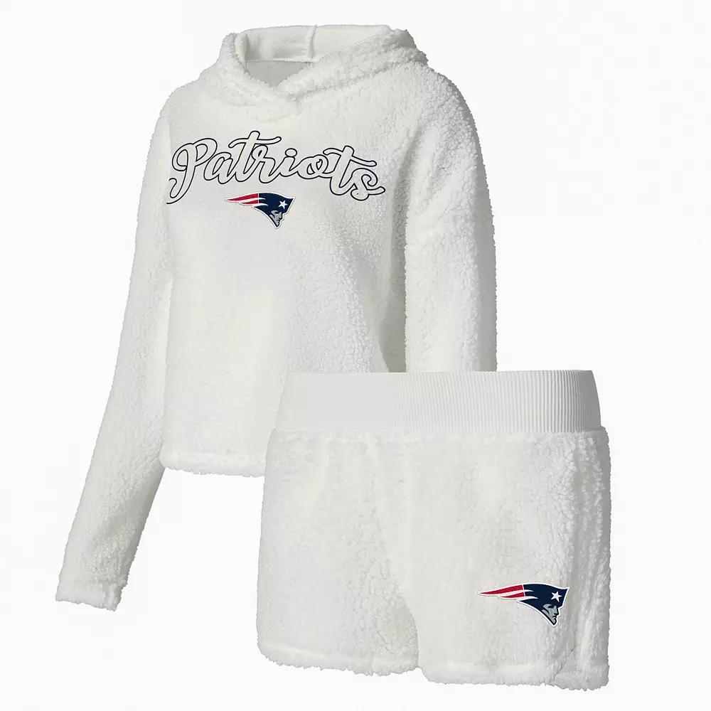 Women's Concepts Sport White New England Patriots Fluffy Pullover Sweatshirt & Shorts Sleep Set,  Product Image