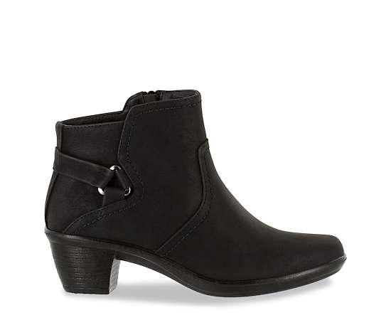 Easy Street Dawnta Women's Ankle Boots,  Product Image