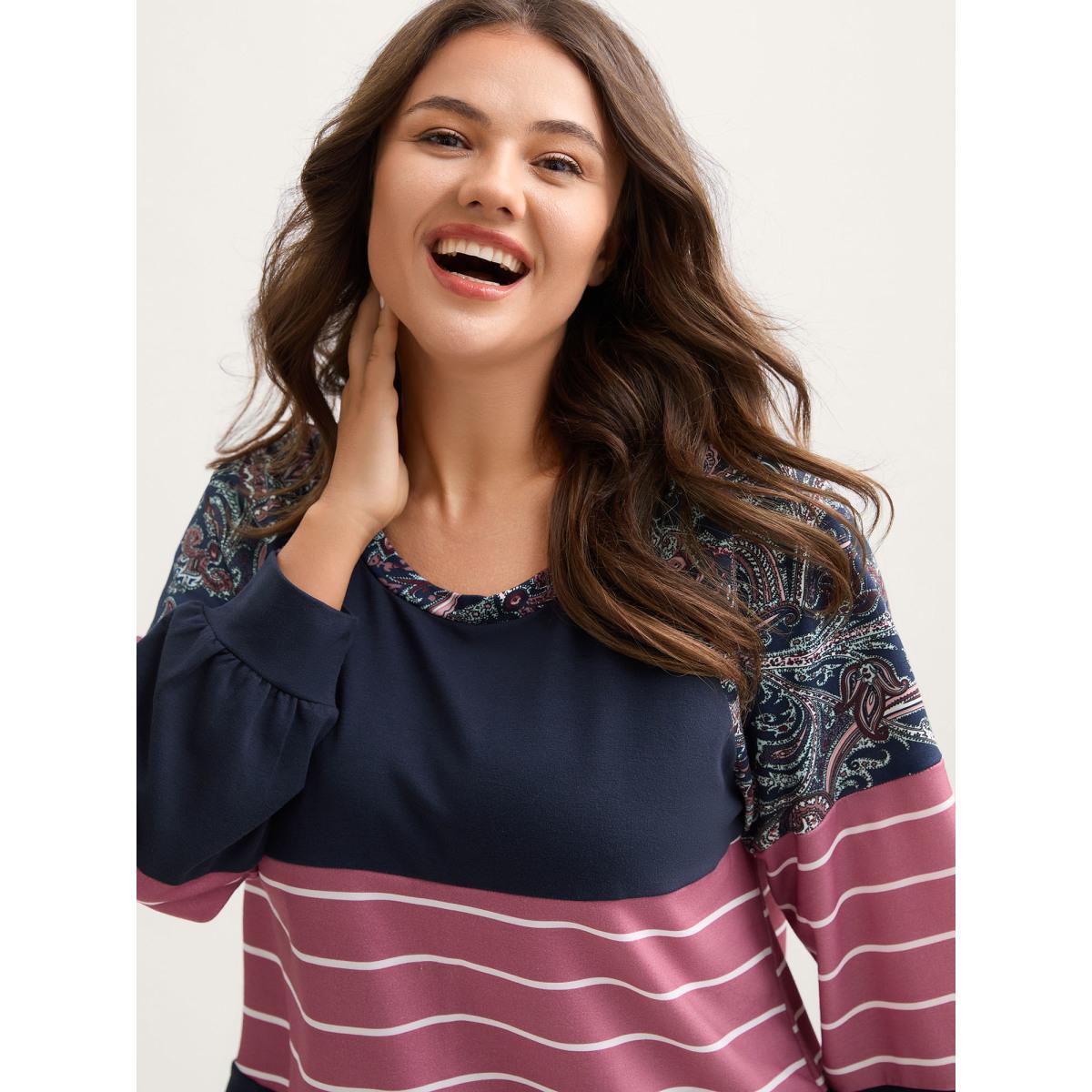 Plus Size Supersoft Colorblock Paisley Print Sweatshirt Women Indigo Leisure Round Neck Casual Sweatshirts BloomChic 30/6X Product Image