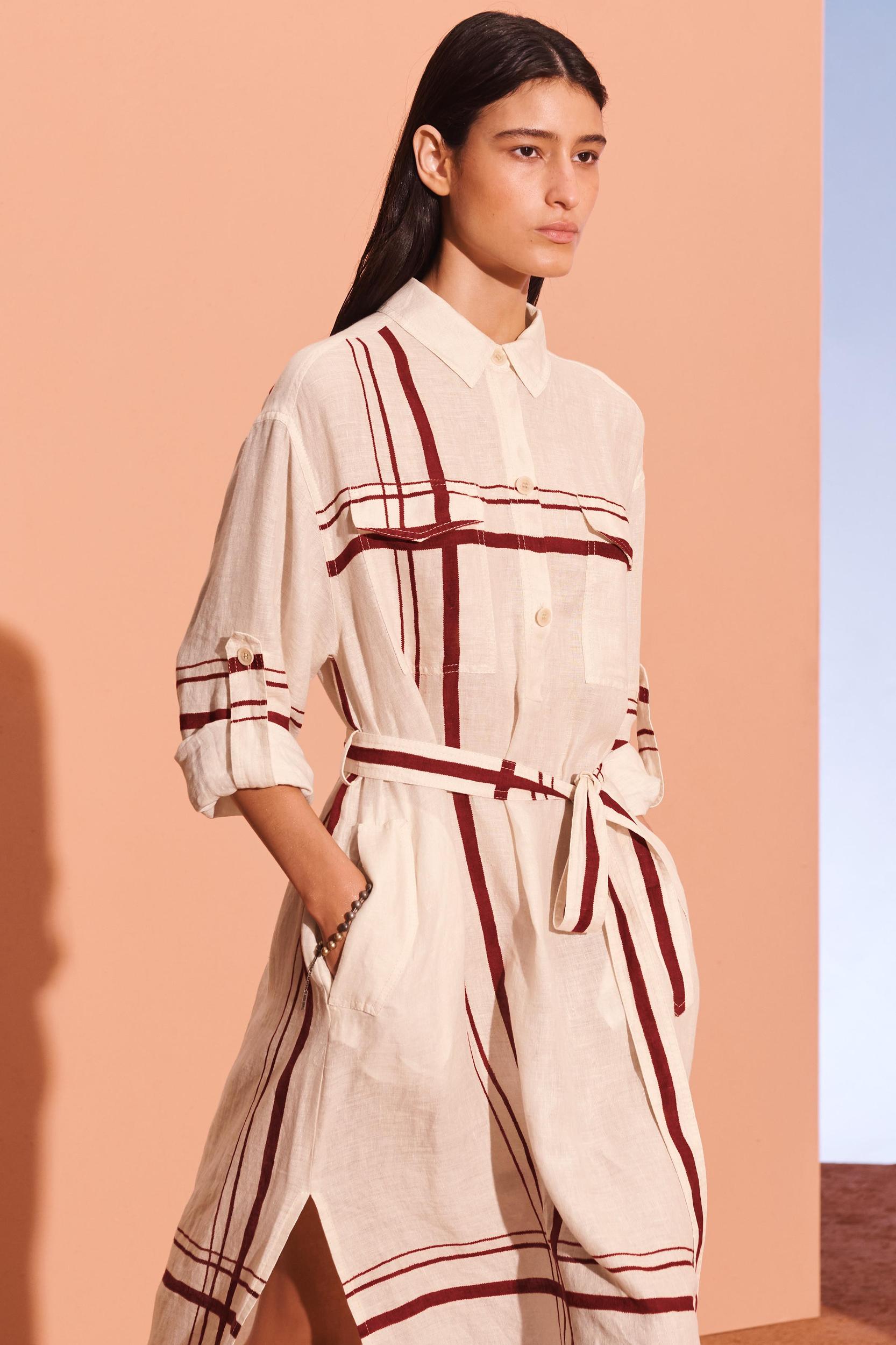 SHRT MD DRSS Product Image