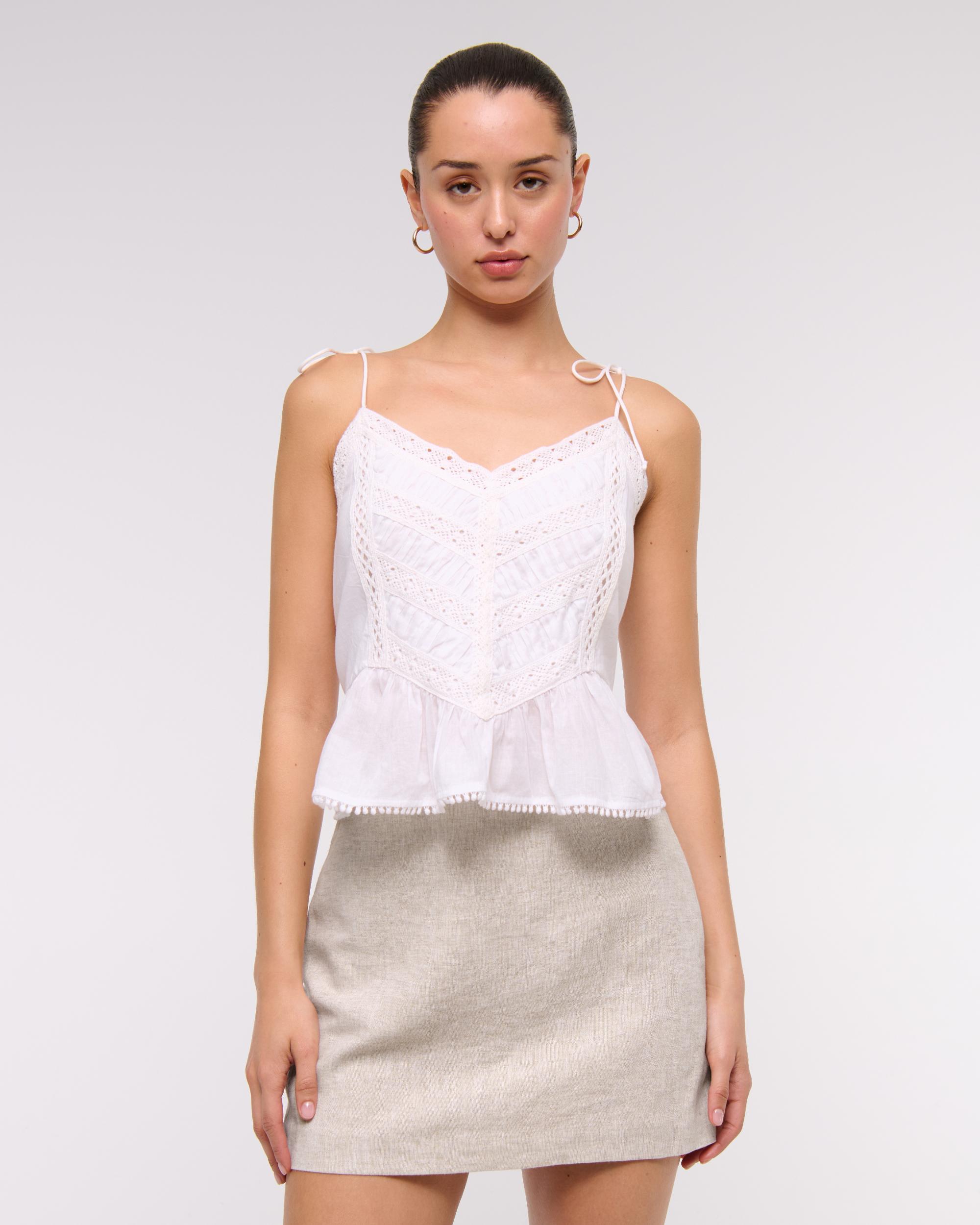 The A&F Scarlett Linen-Blend Mini Skort Product Image