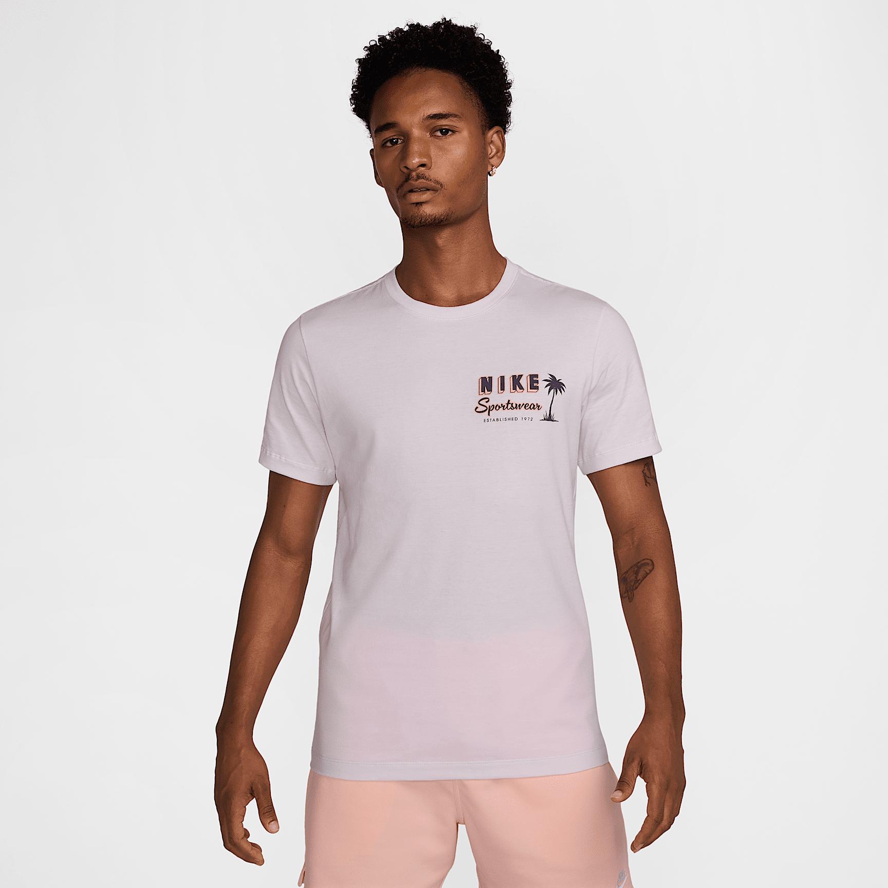 Nike Sportswear Men's Crew-Neck T-Shirt Product Image