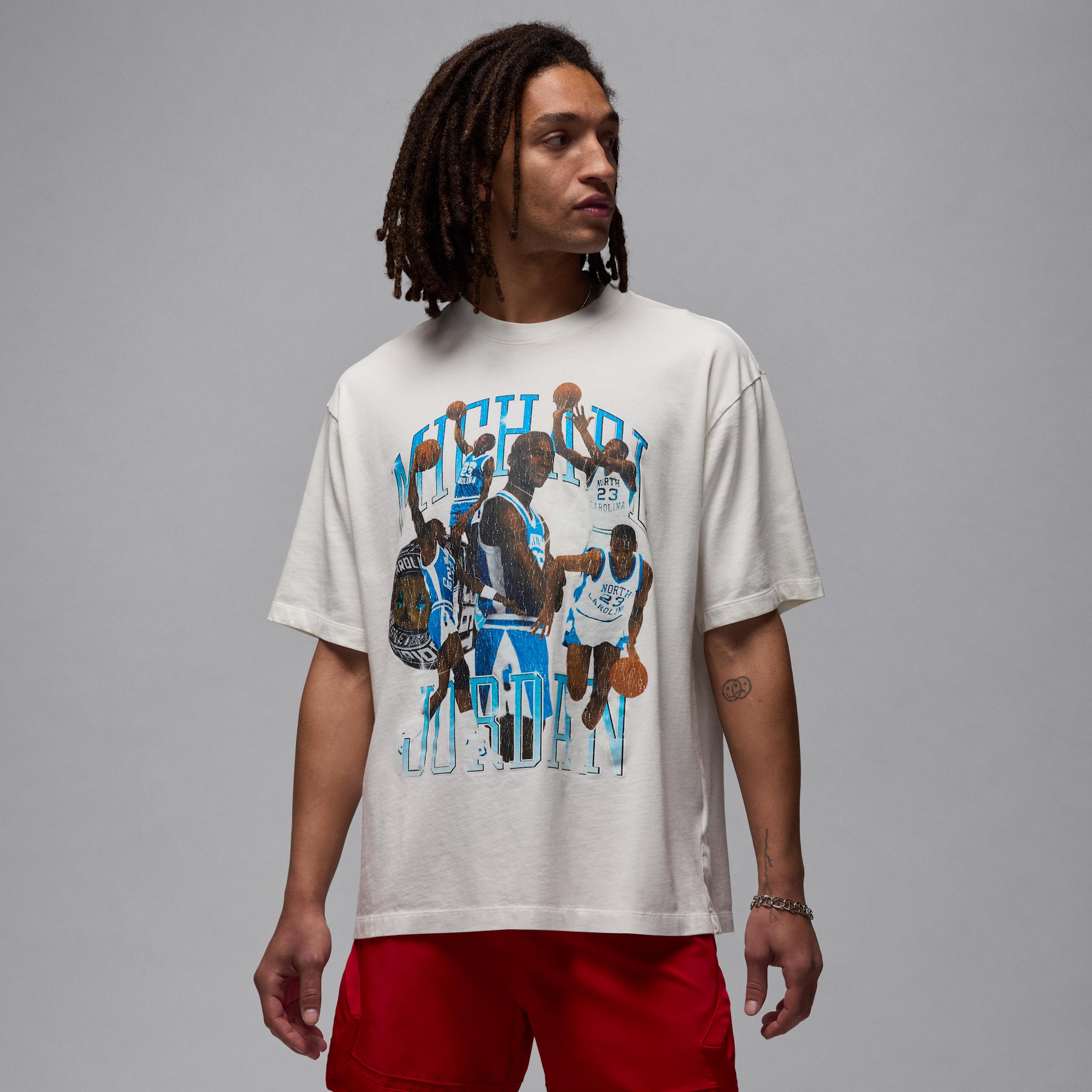 Men's Jordan Flight Essentials Graphic T-Shirt Product Image