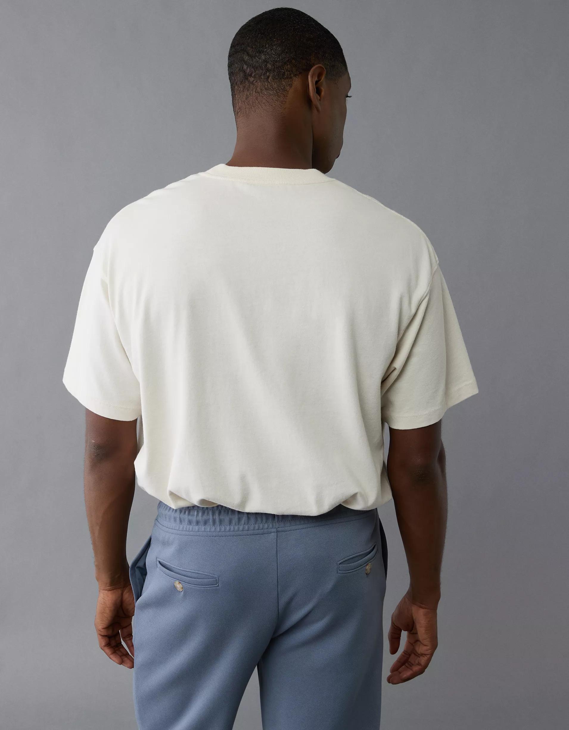 AE Boxy Logo Graphic T-Shirt Product Image