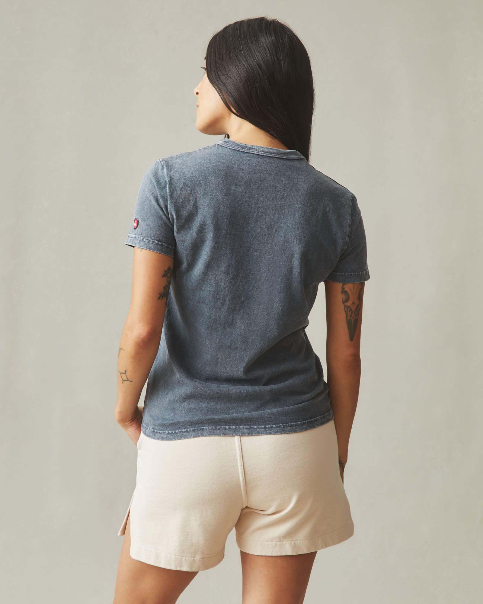 Women's Vintage Crew Tee - Mineral Wash Metropolitan Grey Product Image