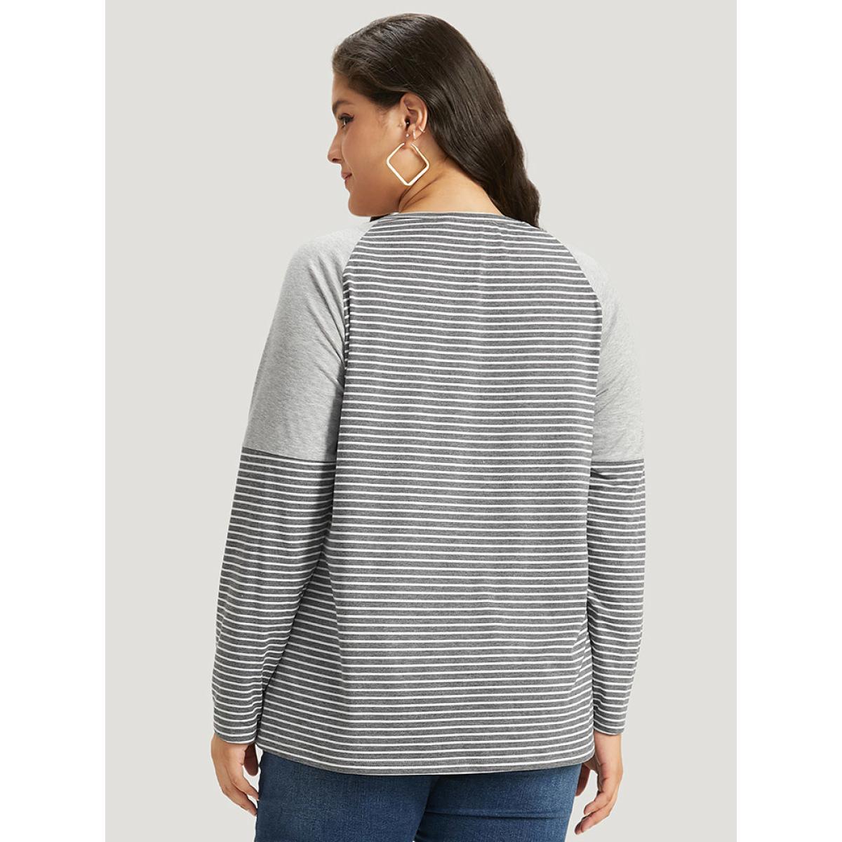 Plus Size Striped Patchwork Crew Neck Raglan Sleeve T-shirt Gray Women Casual Patchwork Striped Round Neck Dailywear T-shirts BloomChic 22-24/3X Product Image