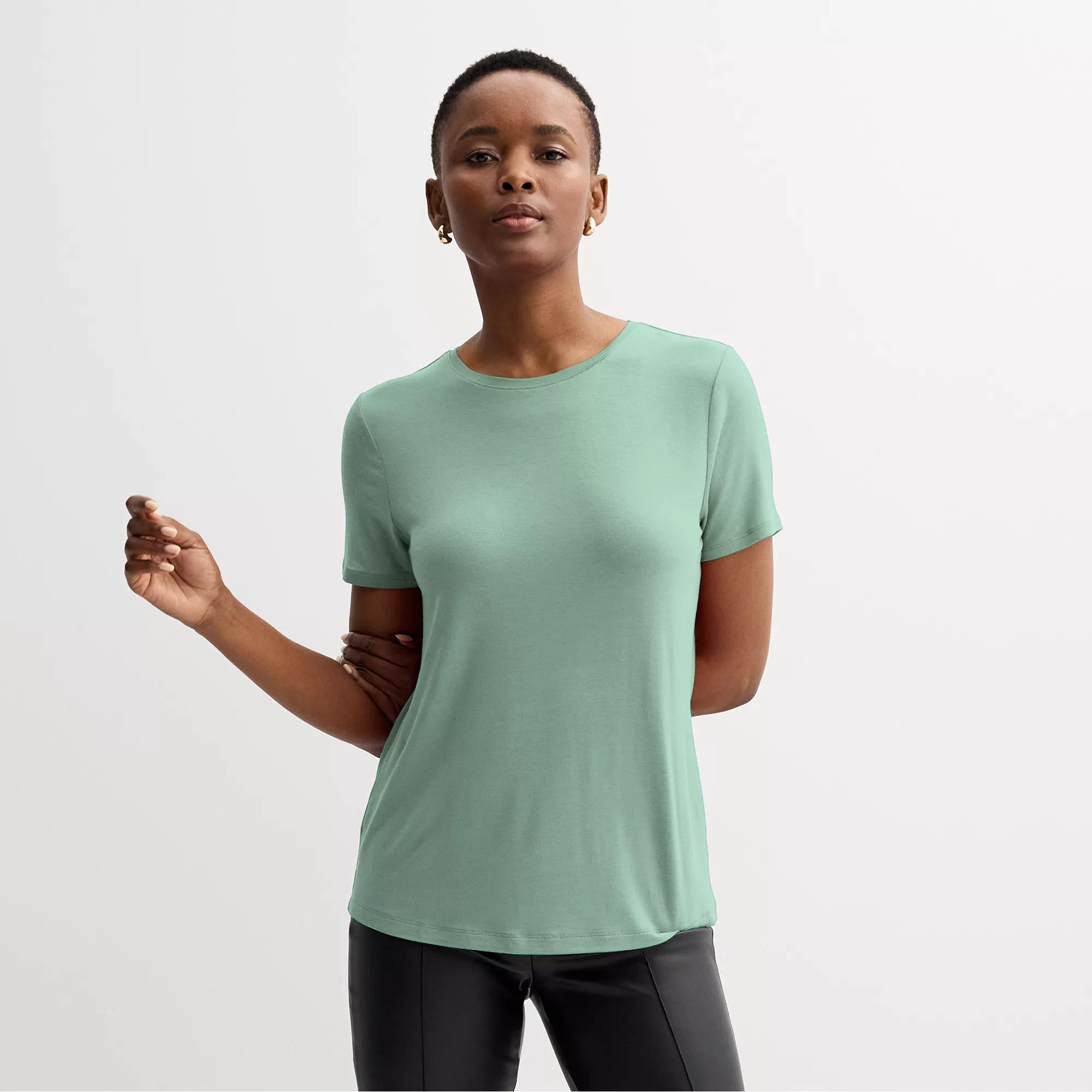 Petite Nine West Essential Crewneck Tee, Women's,  Product Image
