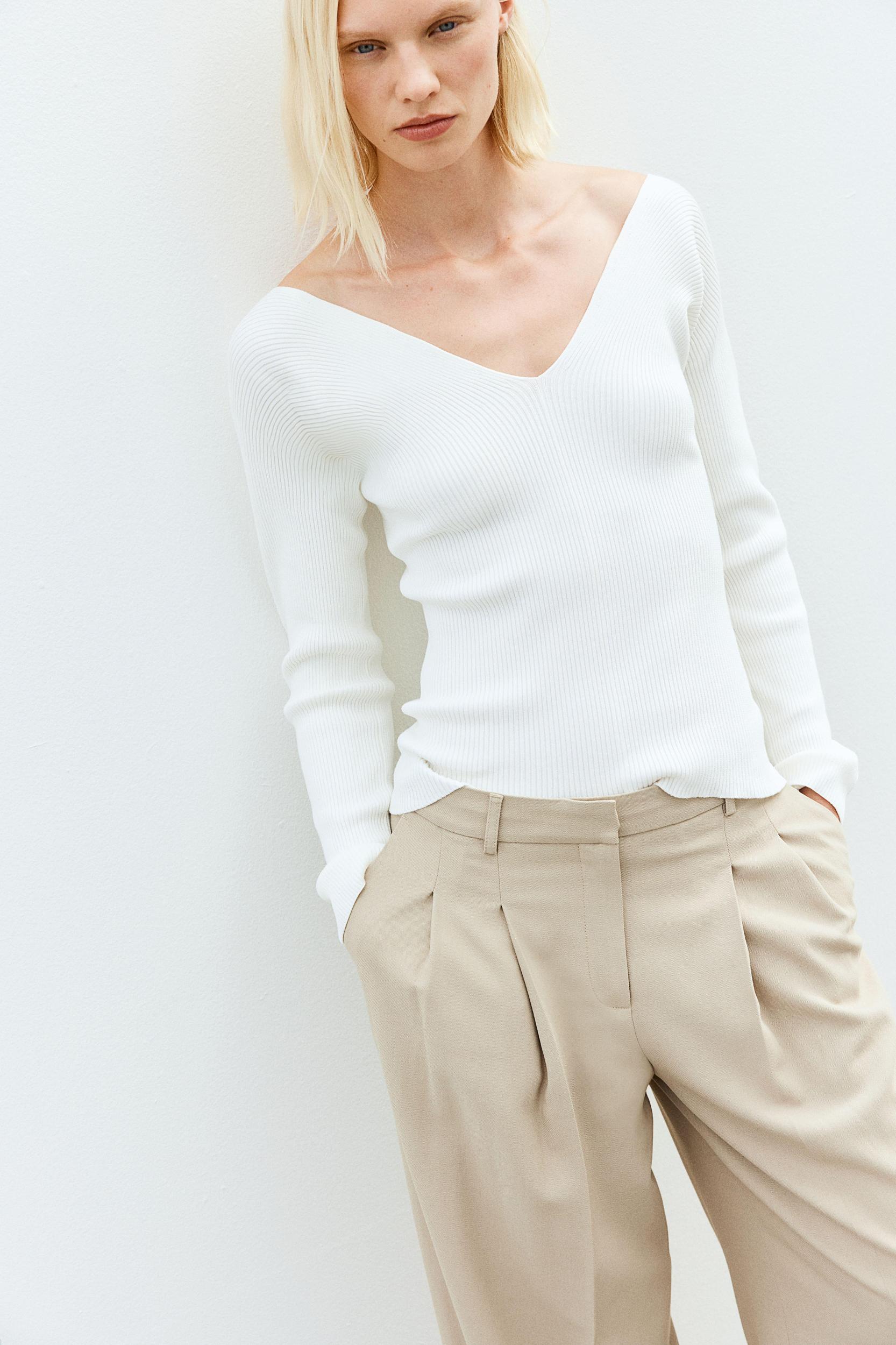 Rib-Knit V-neck Top Product Image