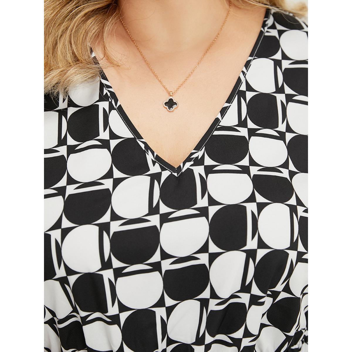 Plus Size Geometric Print Pocket Belted V Neck Dress Multicolor Women Elegant Contrast V-neck Short sleeve Curvy Knee Dress BloomChic 14-16/1X Product Image