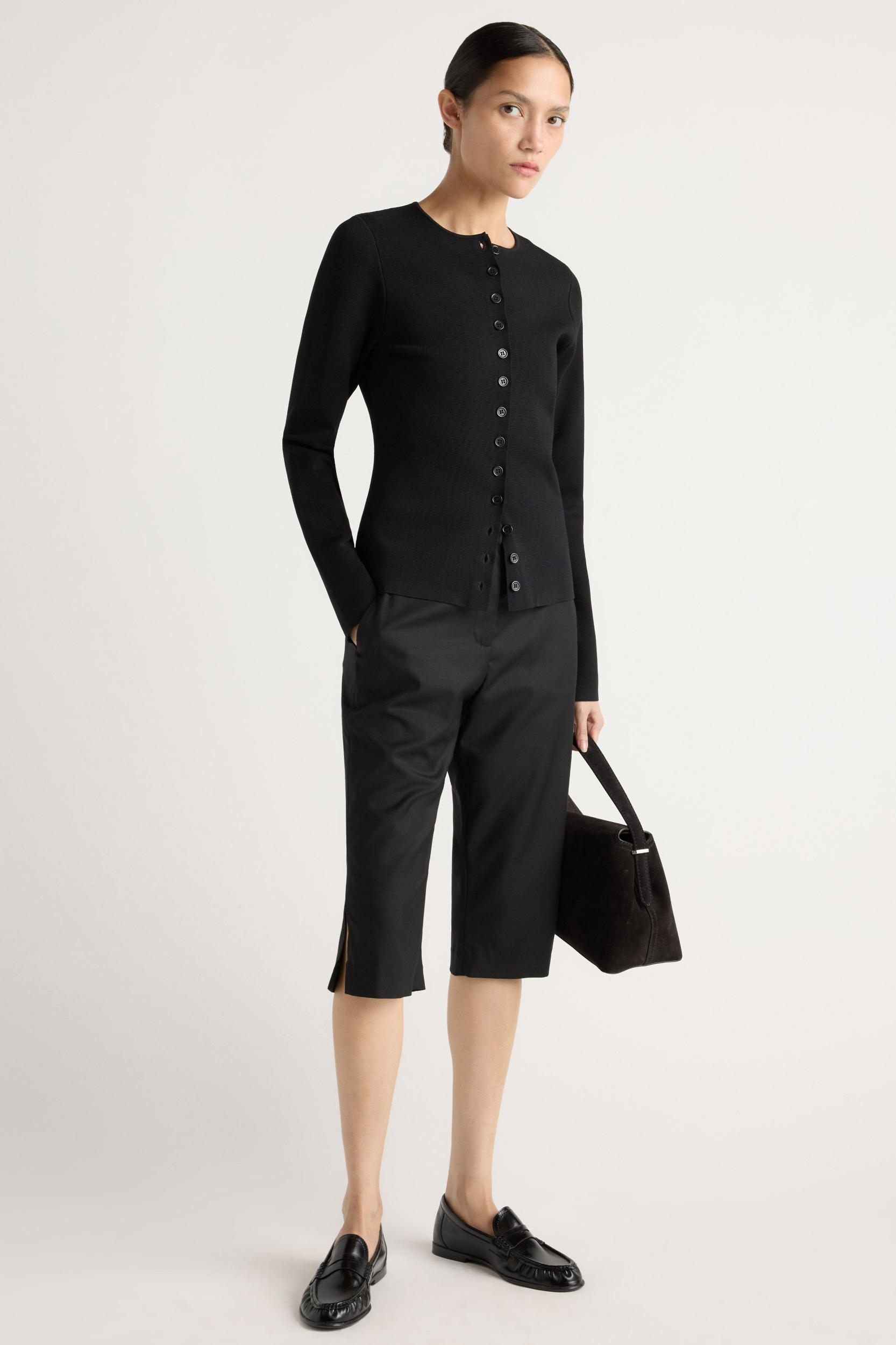 Lexi Tailored Capri Pant Product Image