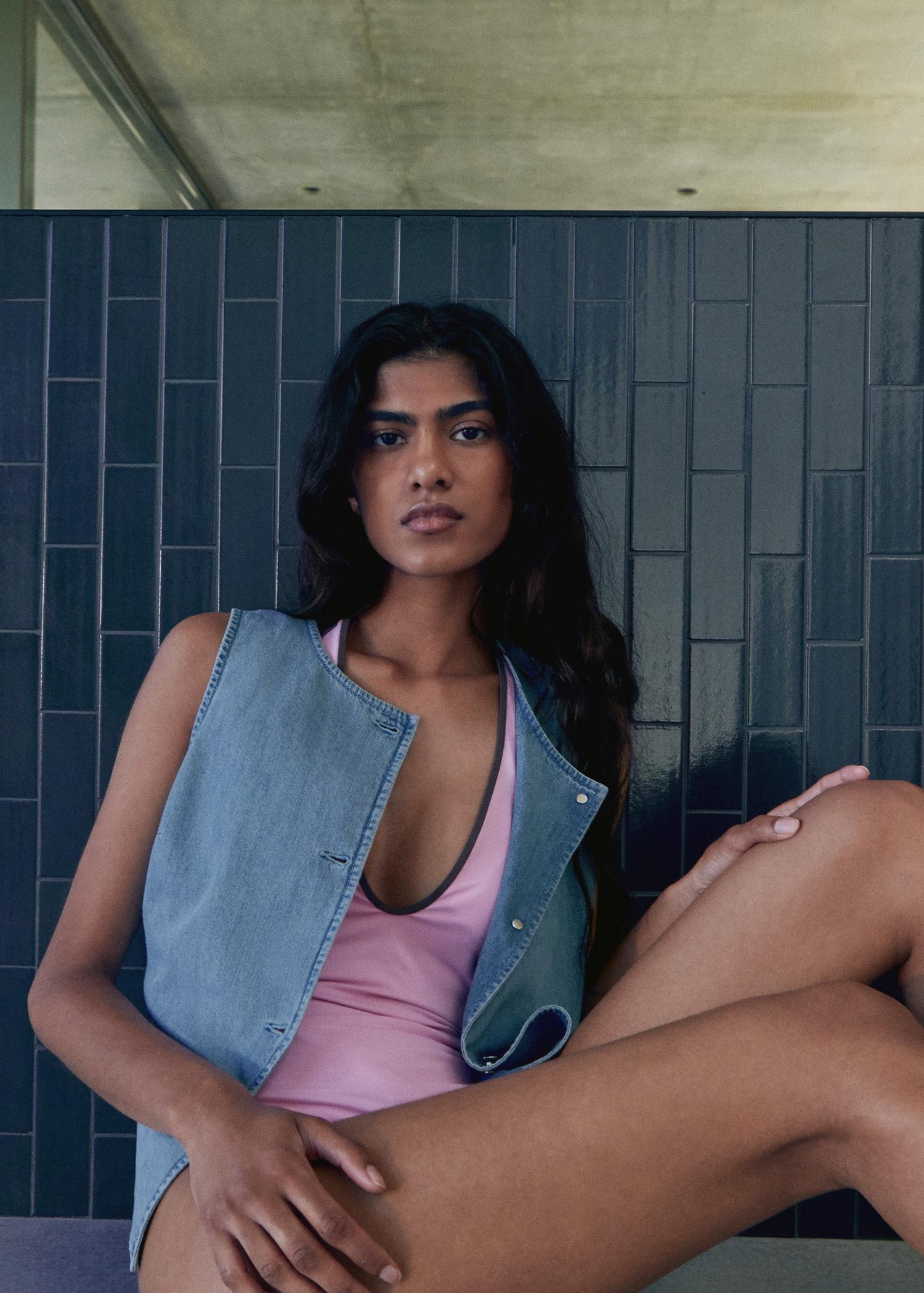 Buttoned denim gilet - Women | MANGO USA Product Image