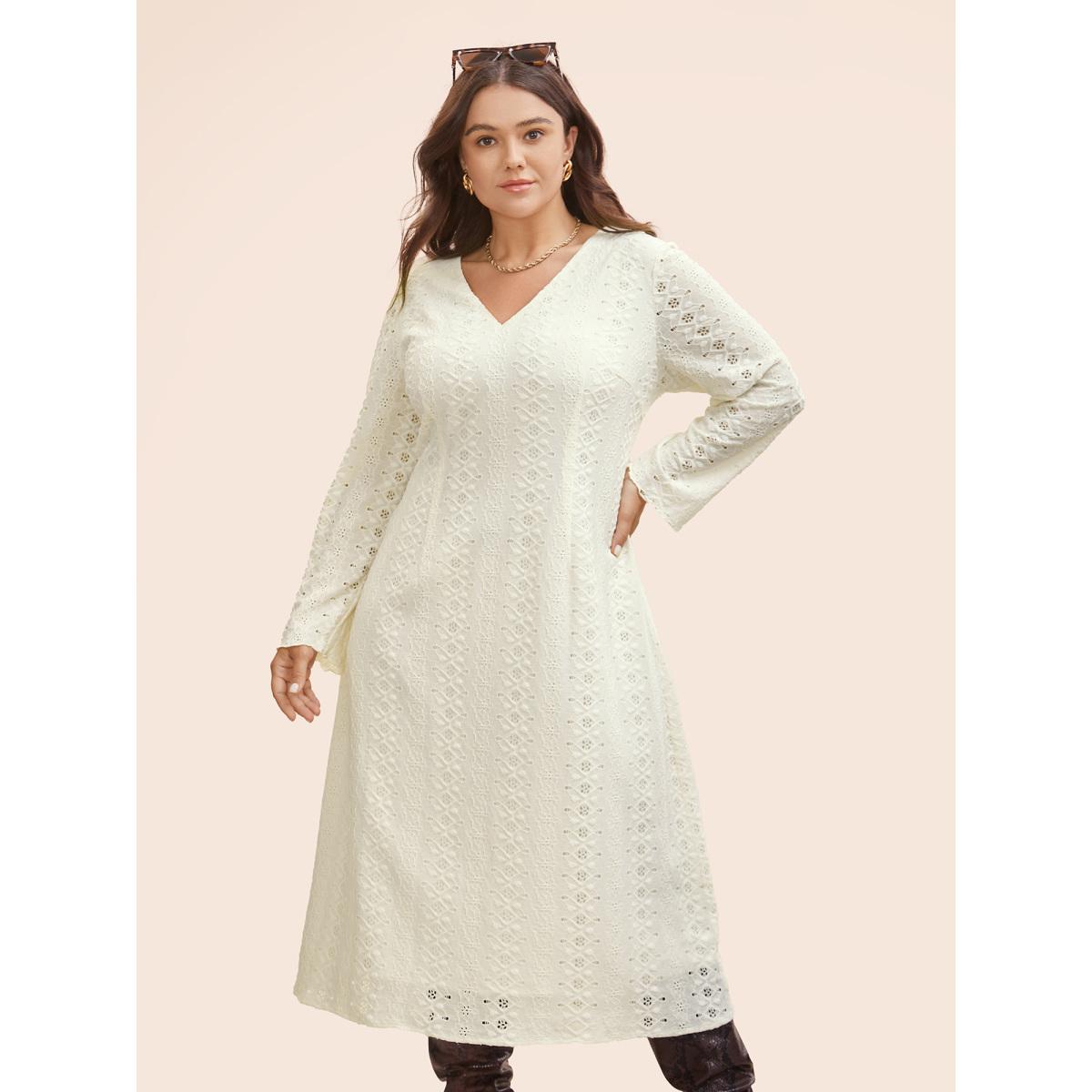 Plus Size Solid V Neck Broderie Anglaise Dress Ivory Women Casual Texture V-neck Extra Long Sleeve Curvy BloomChic 30/6X Product Image