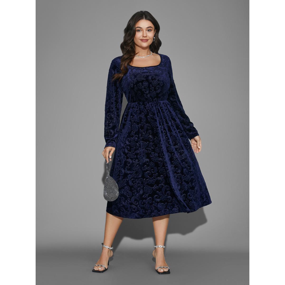 Plus Size Square Neck Floral Velvet Midi Dress DarkBlue Women Cocktail Party Curvy Bloomchic 28/5X Product Image