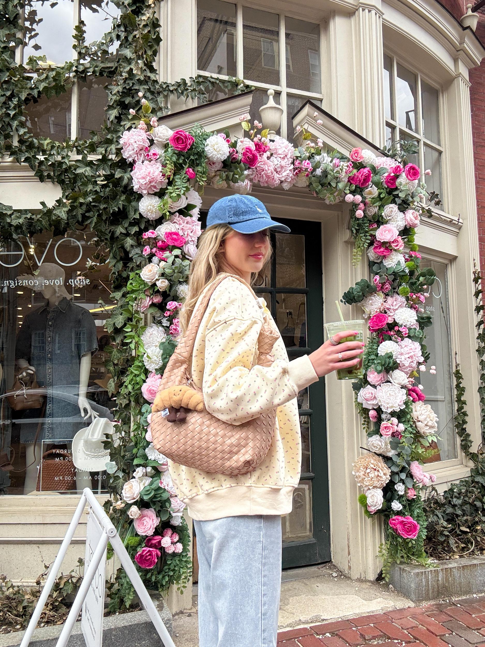 Blank Toasted Cream Roses Sweatshirt Product Image