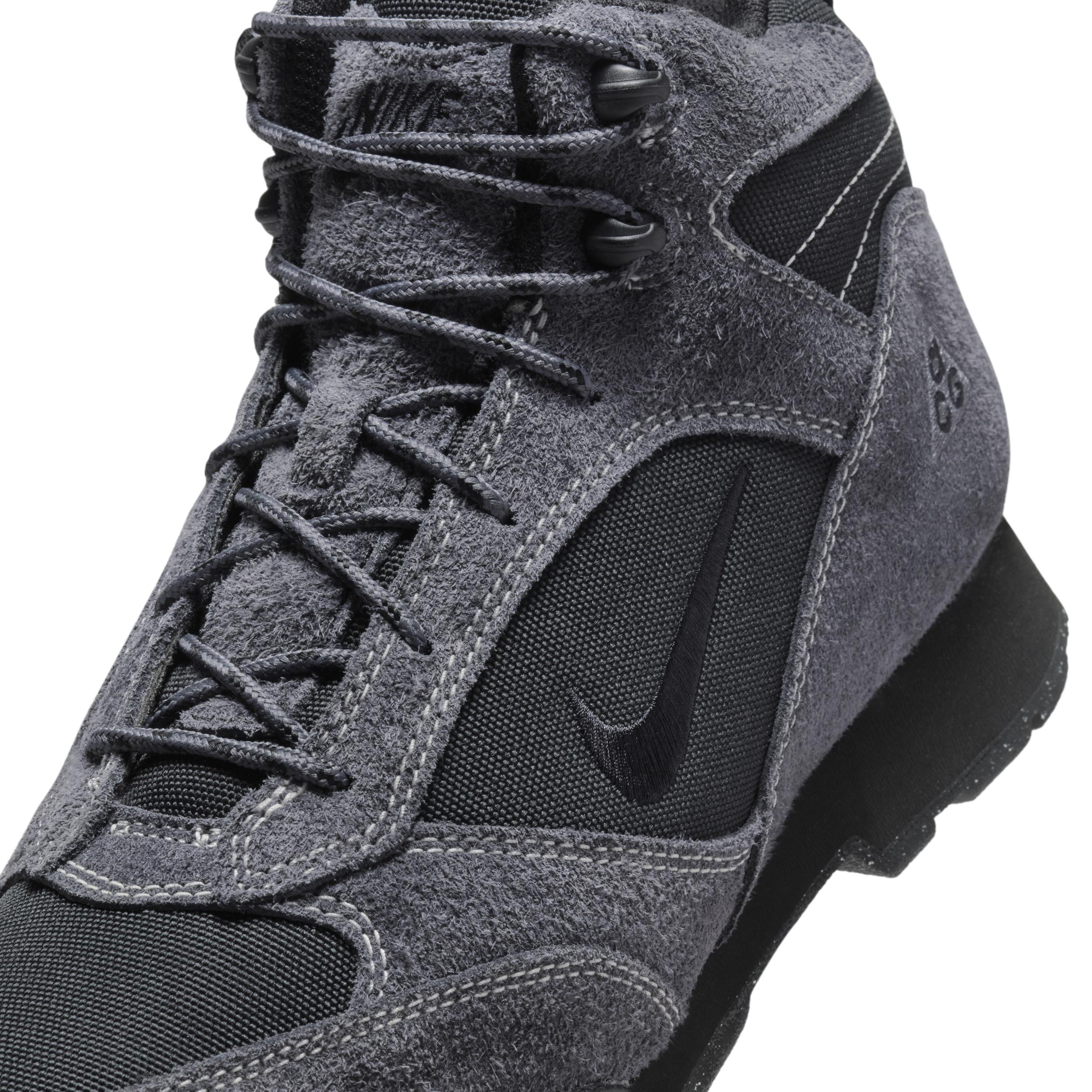 Men's Nike ACG Torre Mid Waterproof Shoes Product Image