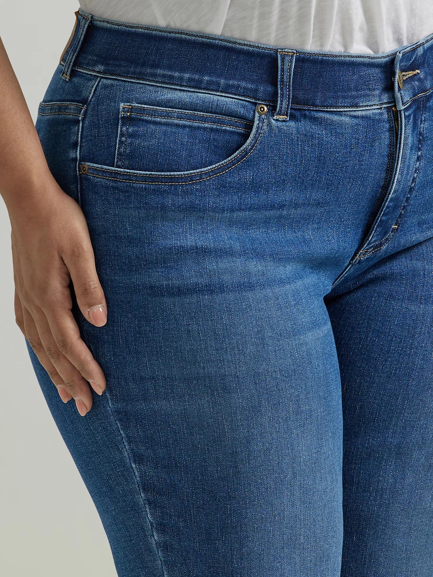Women's Ultra Lux Comfort with Flex Motion Straight Jean (Plus) | Women's Jeans | Lee® Product Image