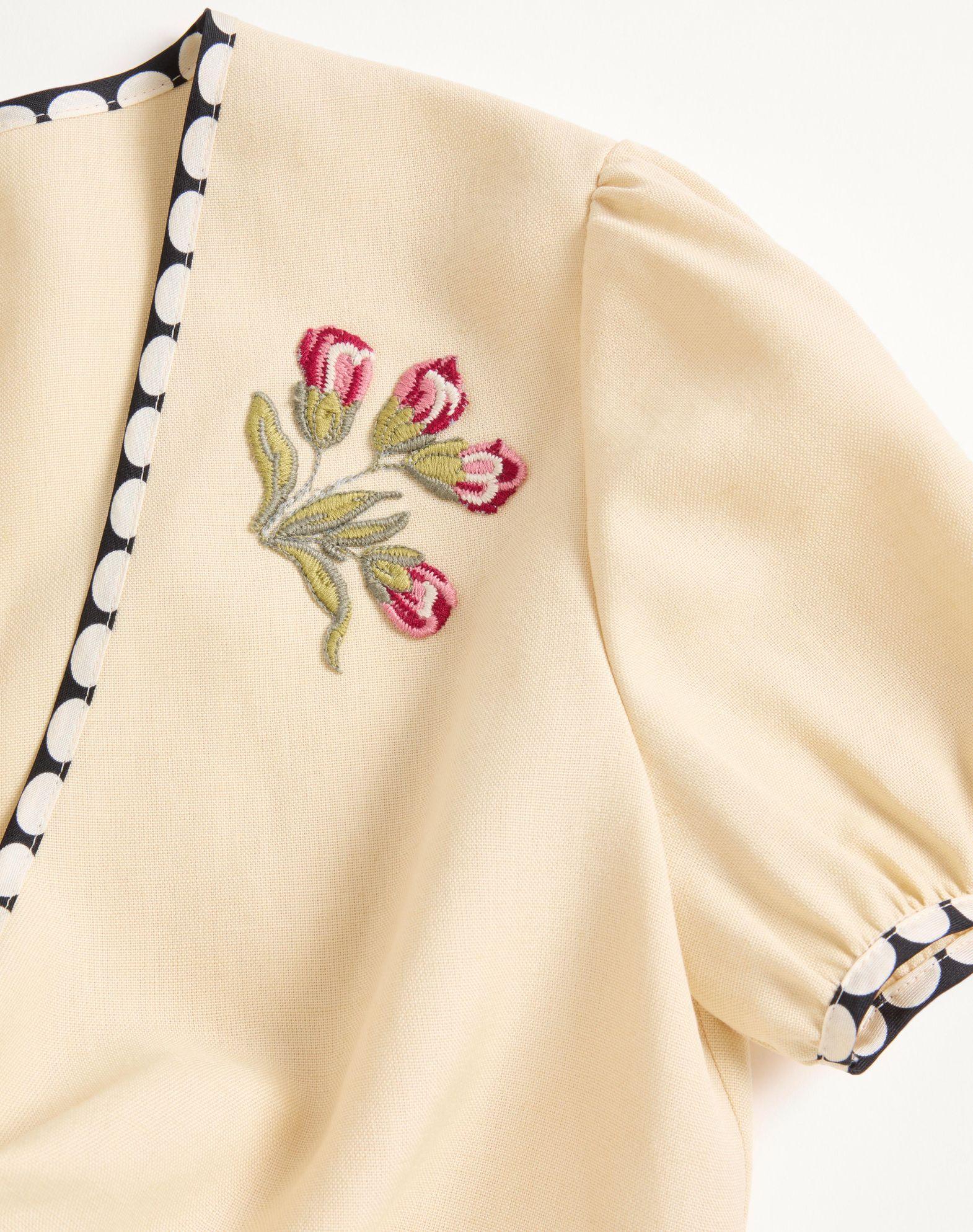 Valentino Garavani Viva Superstar Medium Shopping Bag In Raffia Product Image