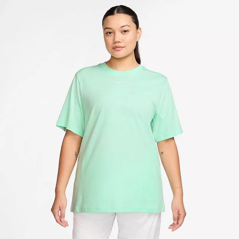 Women's Nike Sportswear Essential Tee,  Product Image