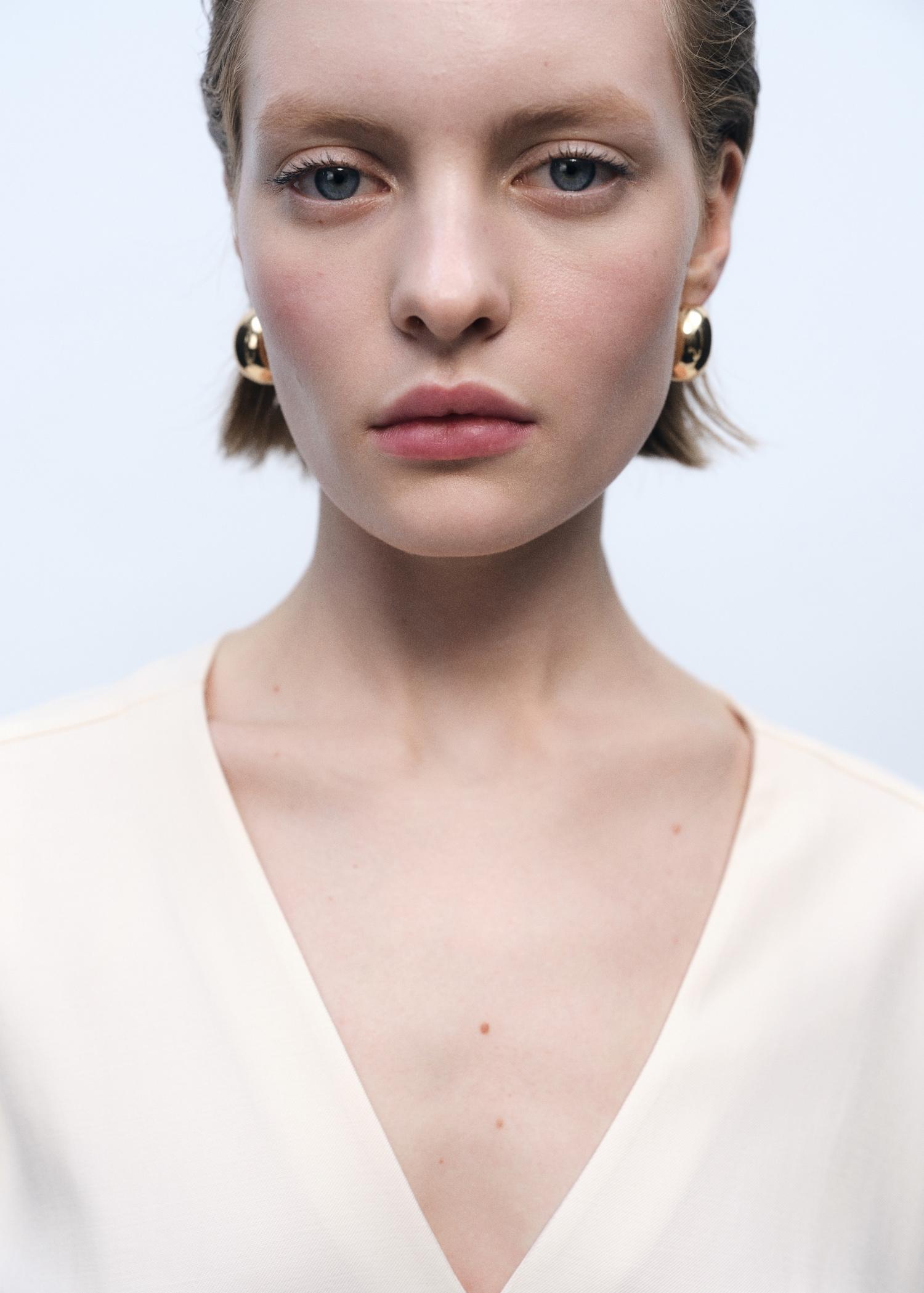 Long jumpsuit with belt and buckle - Women | MANGO USA Product Image