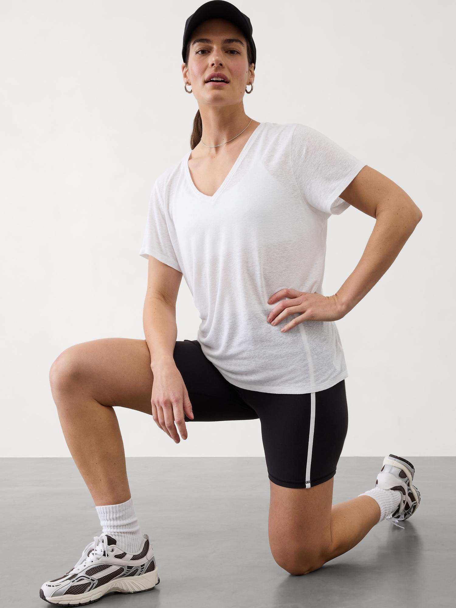 Getaway Linen Blend V-Neck Tee Product Image