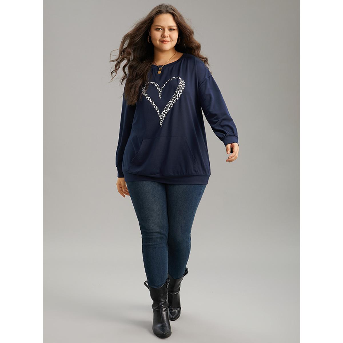Plus Size Leopard & Heart Print Crew Neck Sweatshirt Women Indigo Elegant Printed Dailywear Sweatshirts BloomChic 18-20/2X Product Image