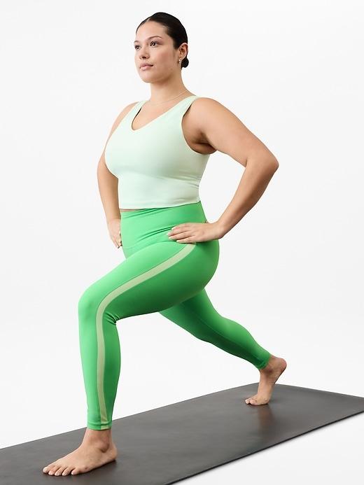 Elation Ultra High Rise Colorblock 7/8 Legging Product Image