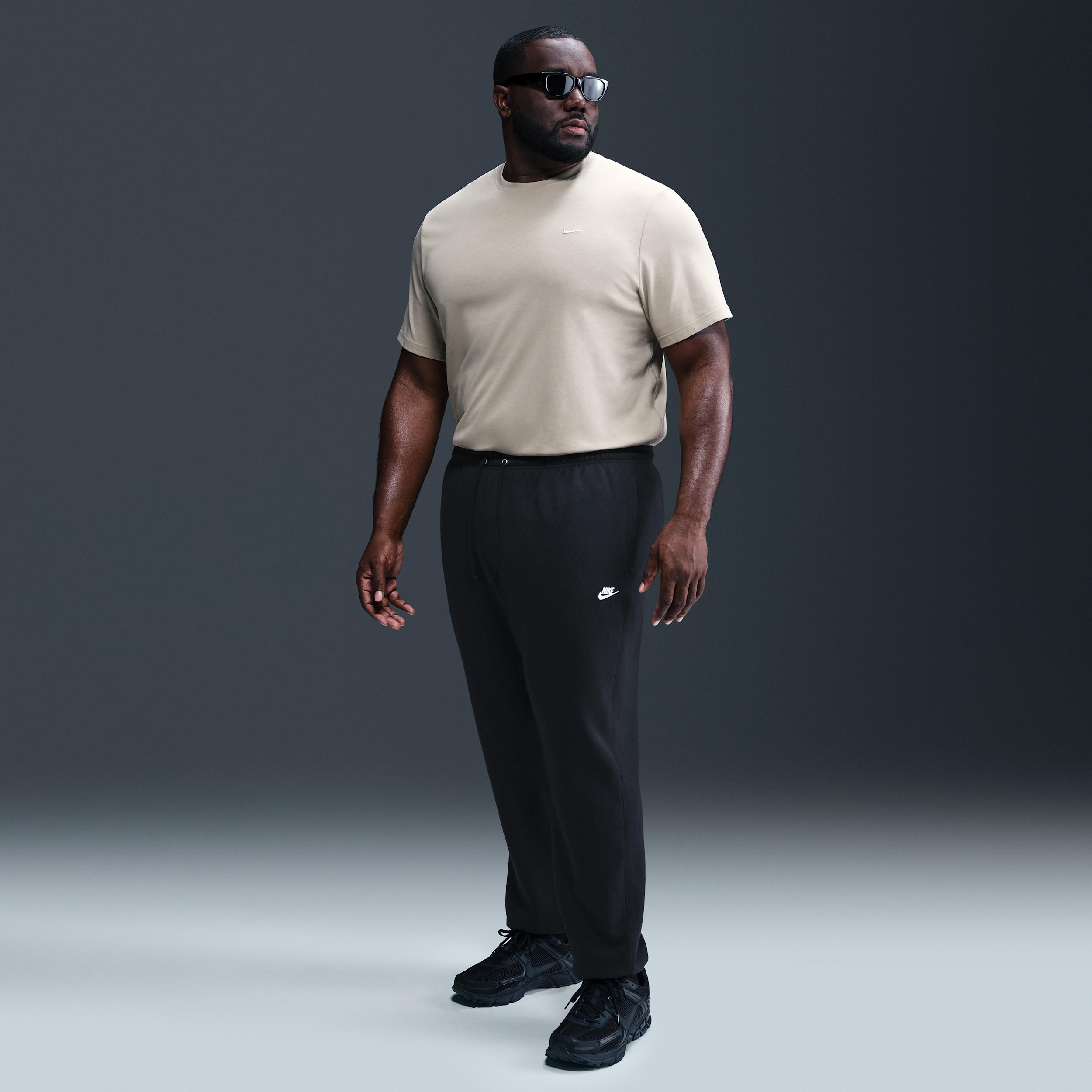 Nike Mens Club Cuffed Brushed Fleece Pants | FN3808-010 Product Image