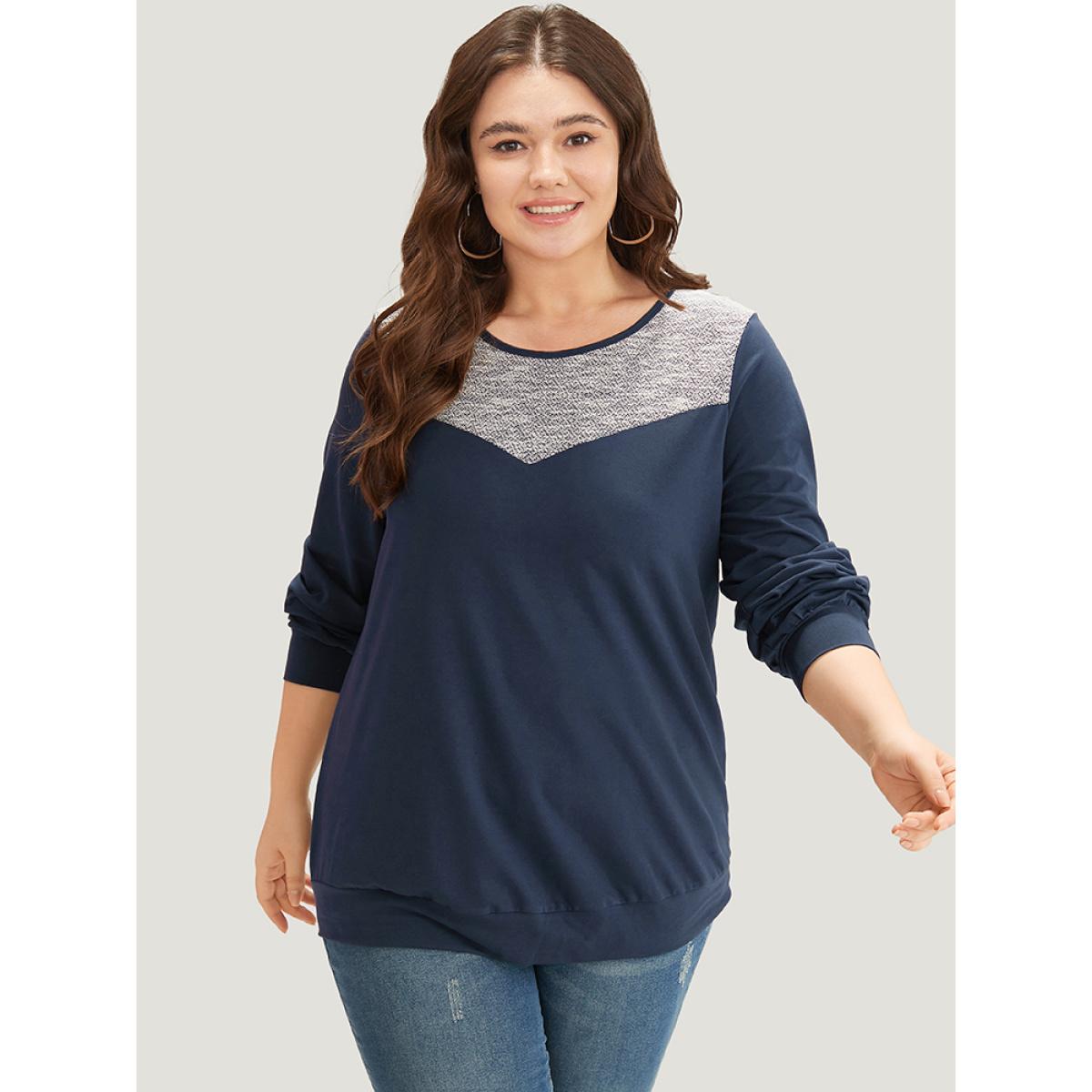 Plus Size Two Tone Patchwork Crew Neck Sweatshirt Women Indigo Casual Elastic cuffs Round Neck Dailywear Sweatshirts BloomChic 12/L Product Image