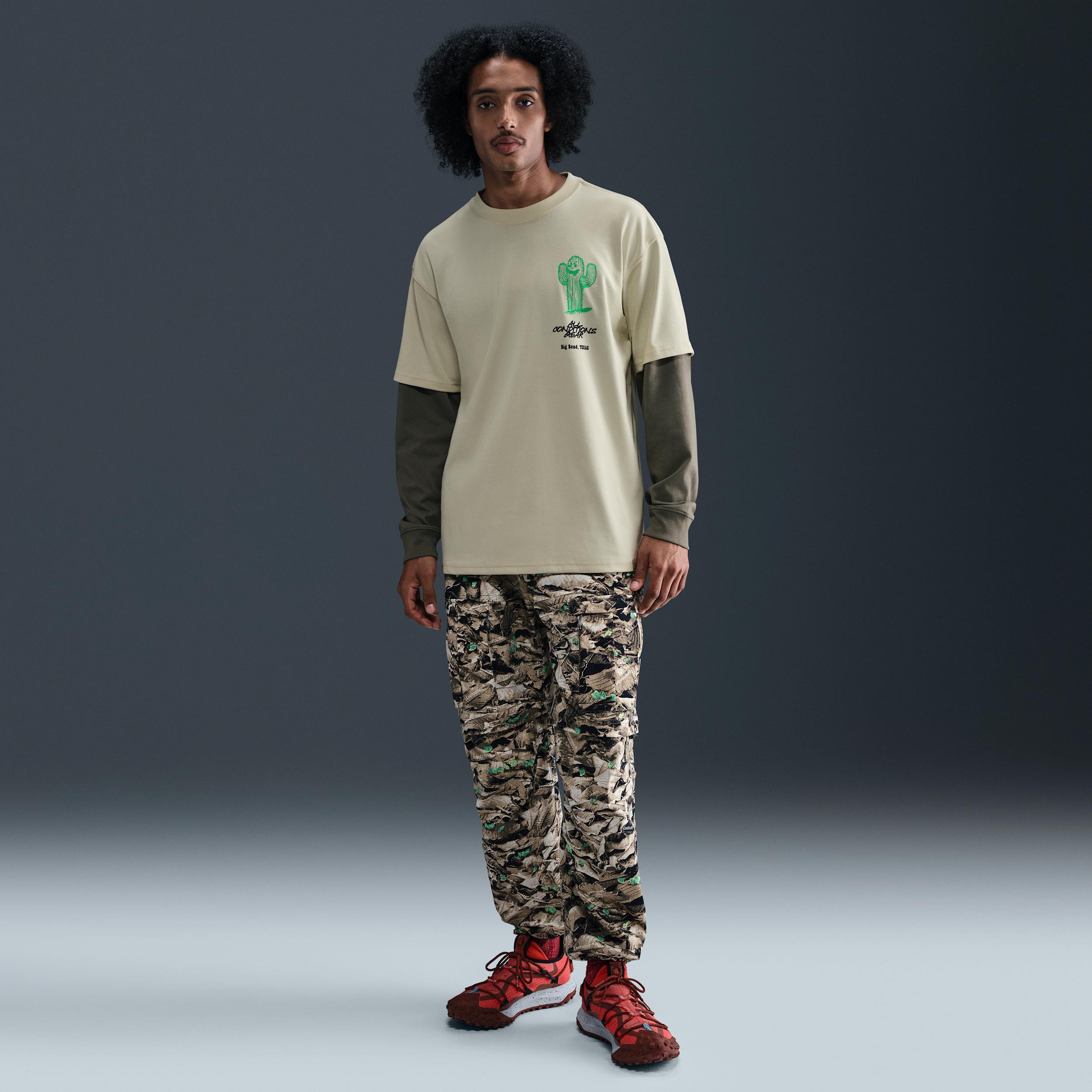 Mens Nike ACG T-Shirt | HV1296-010 Product Image