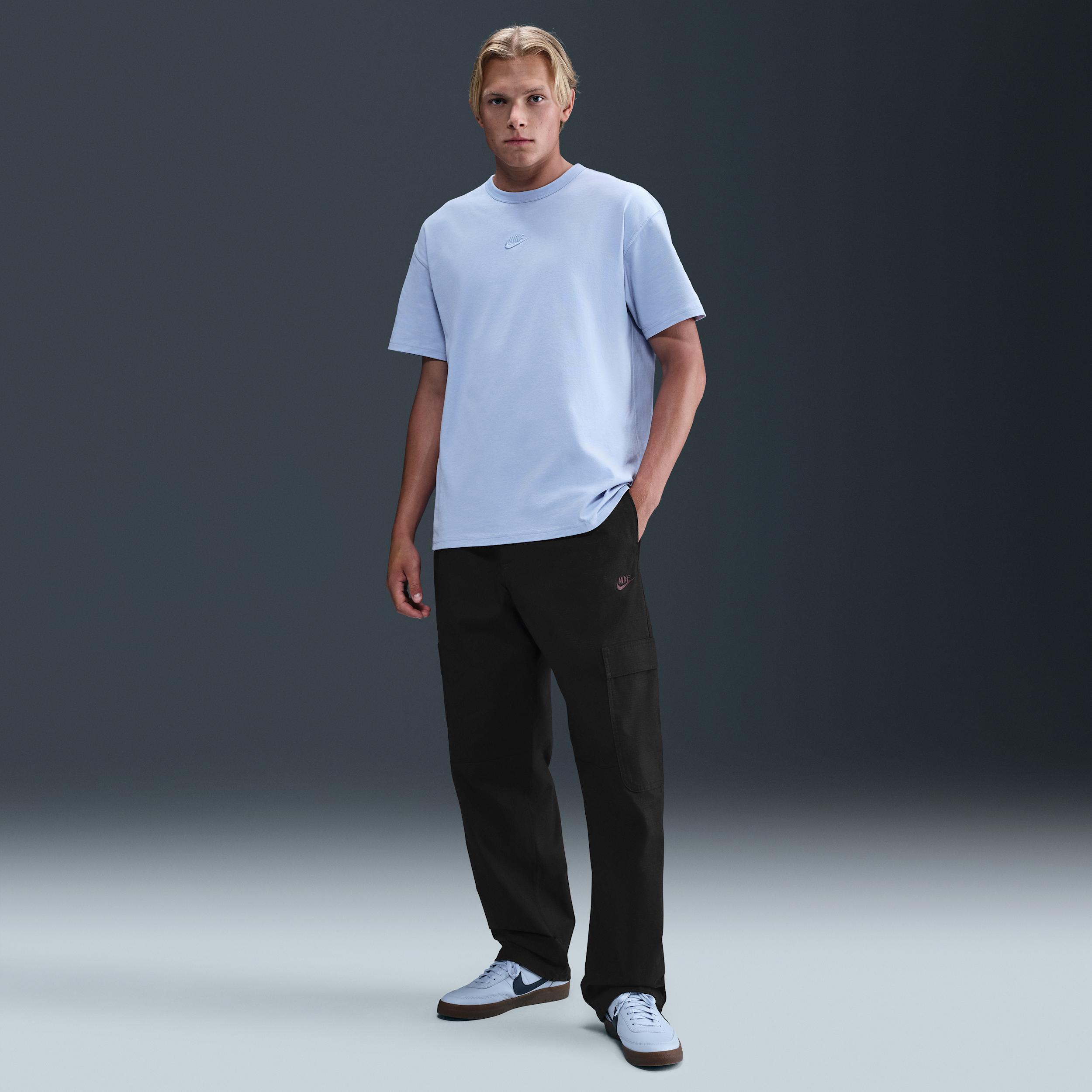 Mens Nike Sportswear Club Woven Cargo Pants | HV1433-010 Product Image