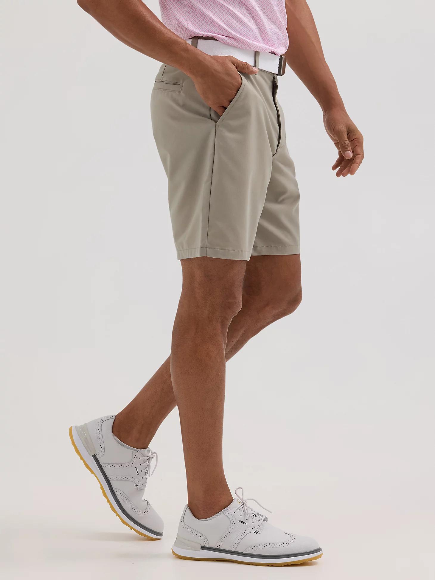 Men's Golf Series Chino Short | Men's Shorts | Lee® Product Image